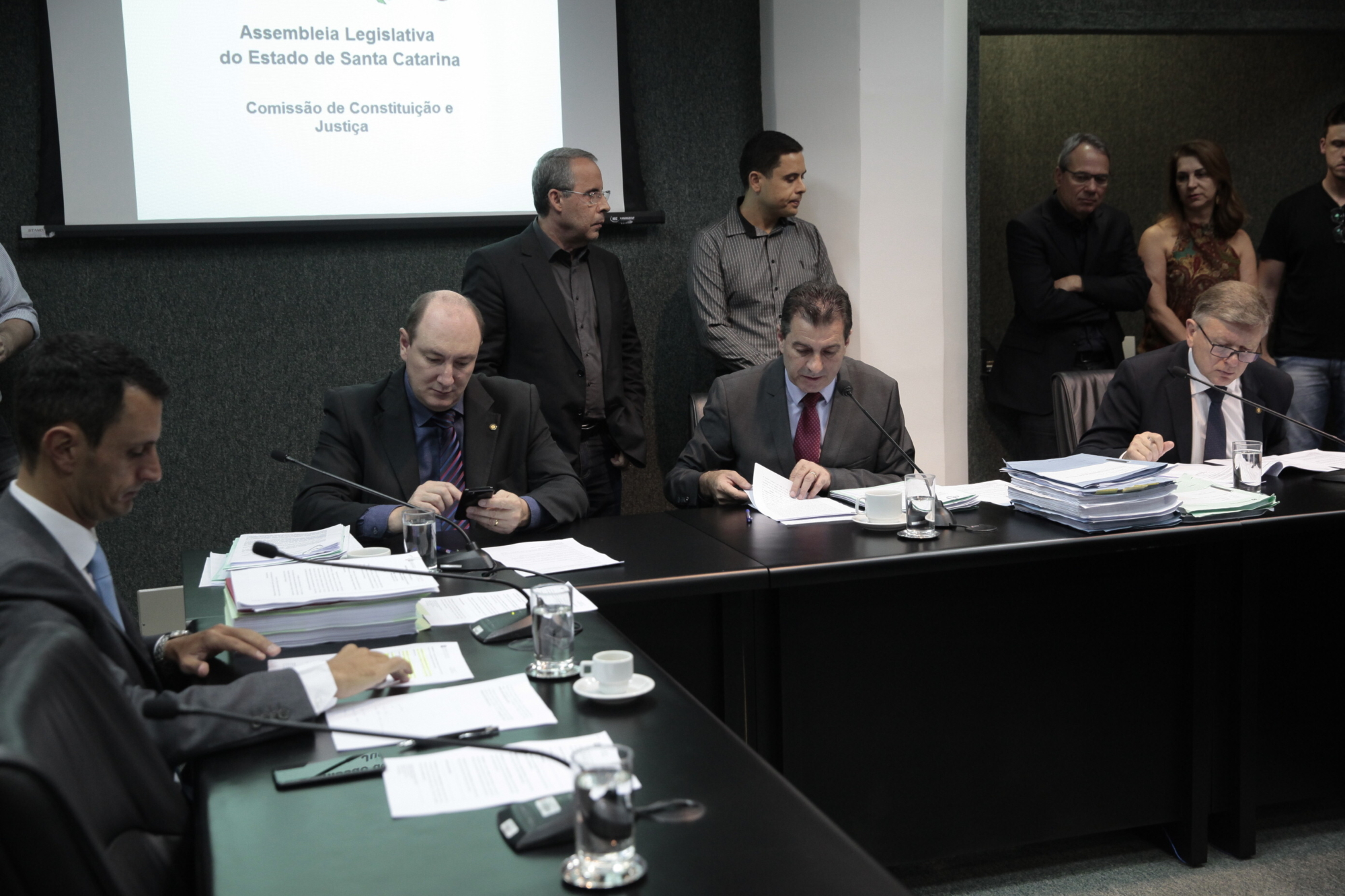 Projeto inclui débito com IPVA em dívida ativa sem notificação