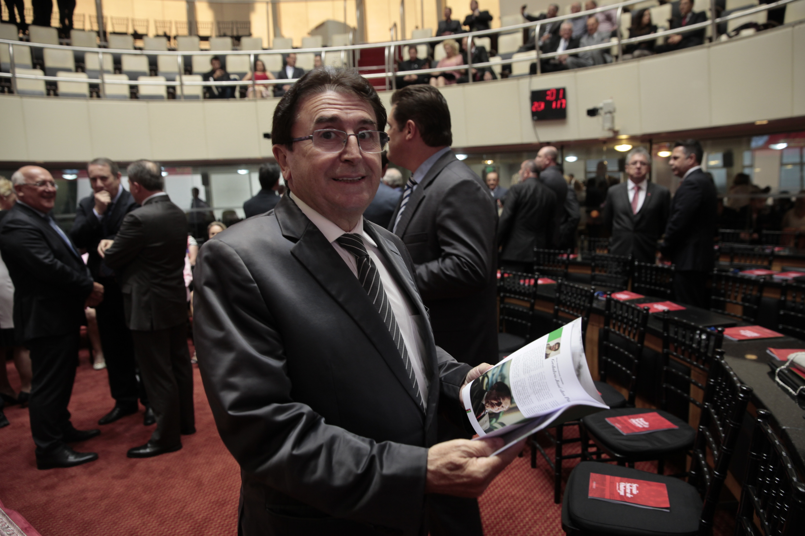 Início da Sessão Solene de Concessão da Comenda do Legislativo. Foto: Fábio Queiroz