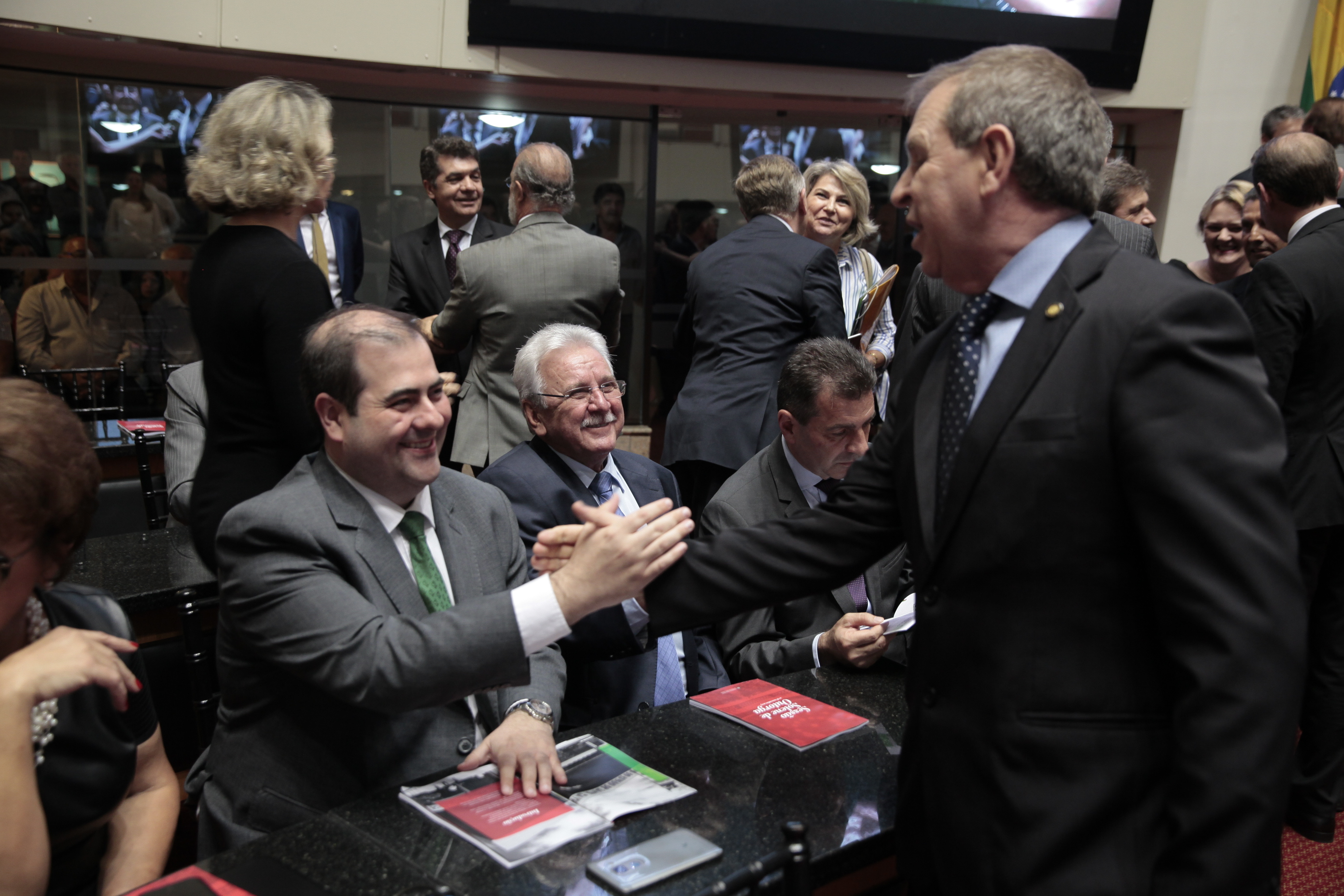 Início da Sessão Solene de Concessão da Comenda do Legislativo. Foto: Fábio Queiroz