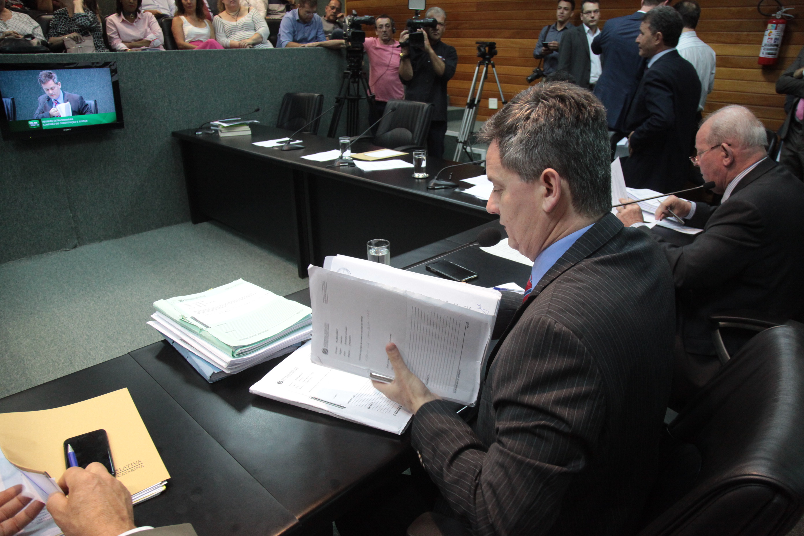 Reunião Extraordinária da Comissão de Constituição e Justiça.