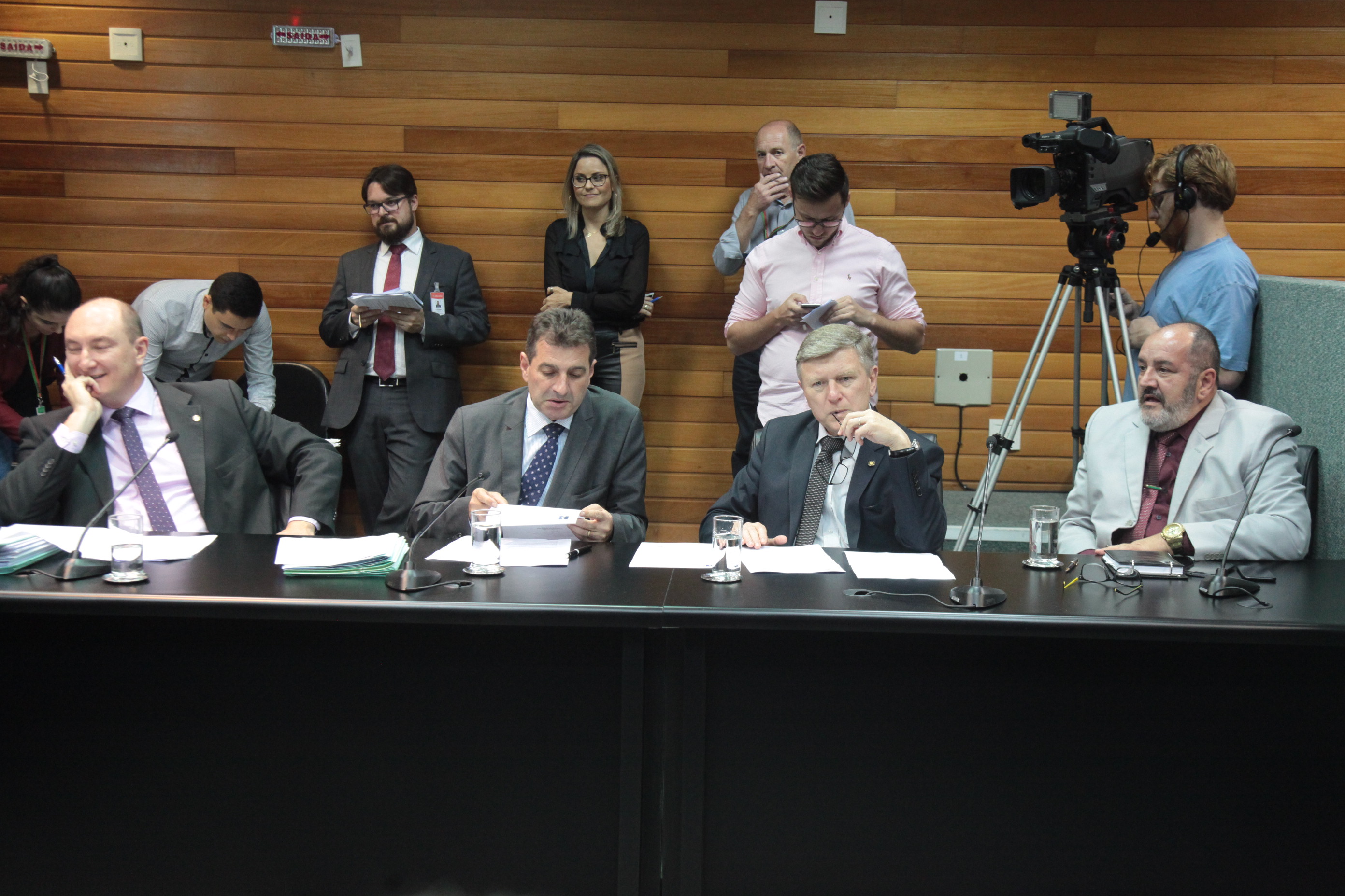 Reunião Extraordinária da Comissão de Constituição e Justiça.