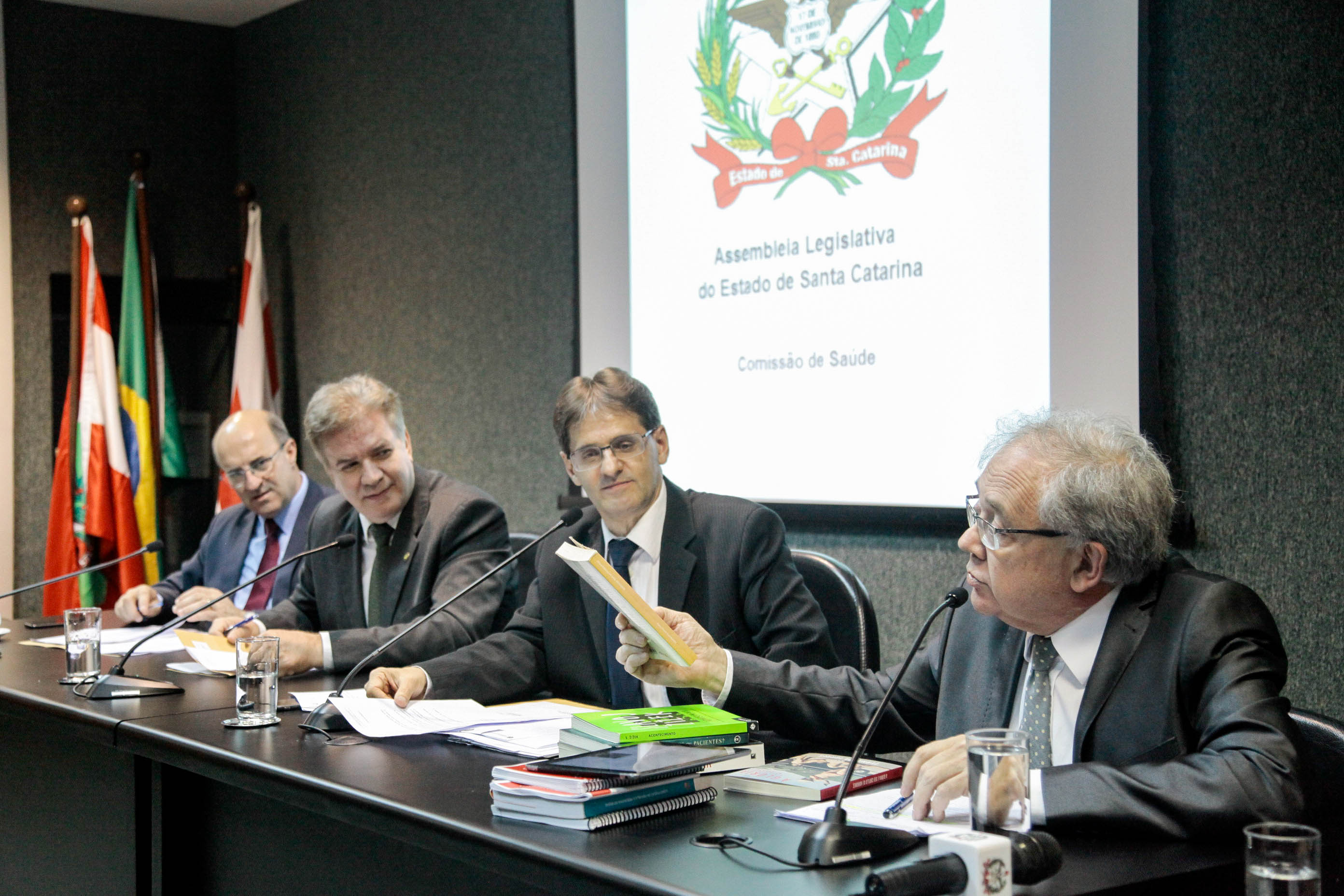 Comissão de Saúde.