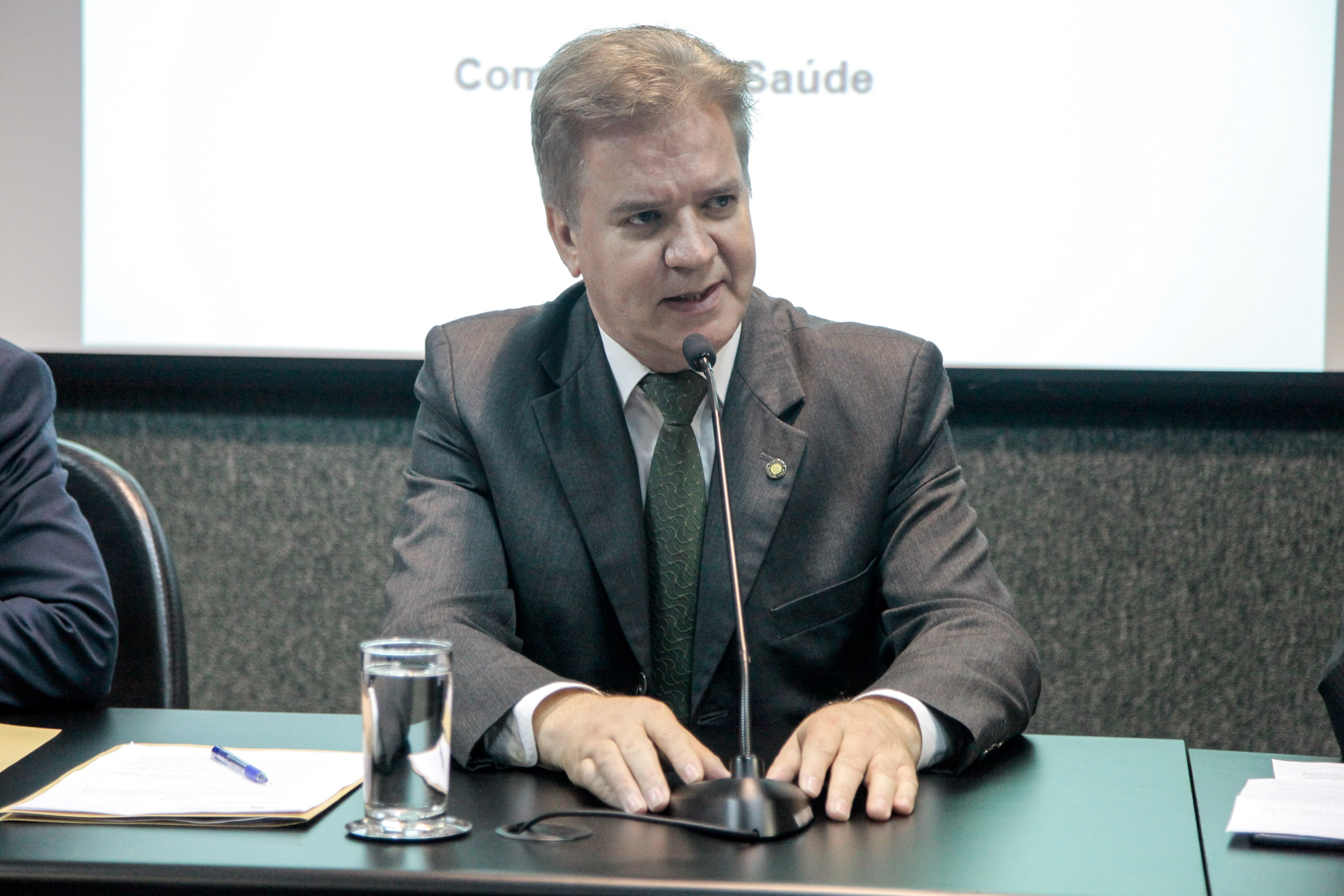 Comissão de Saúde.