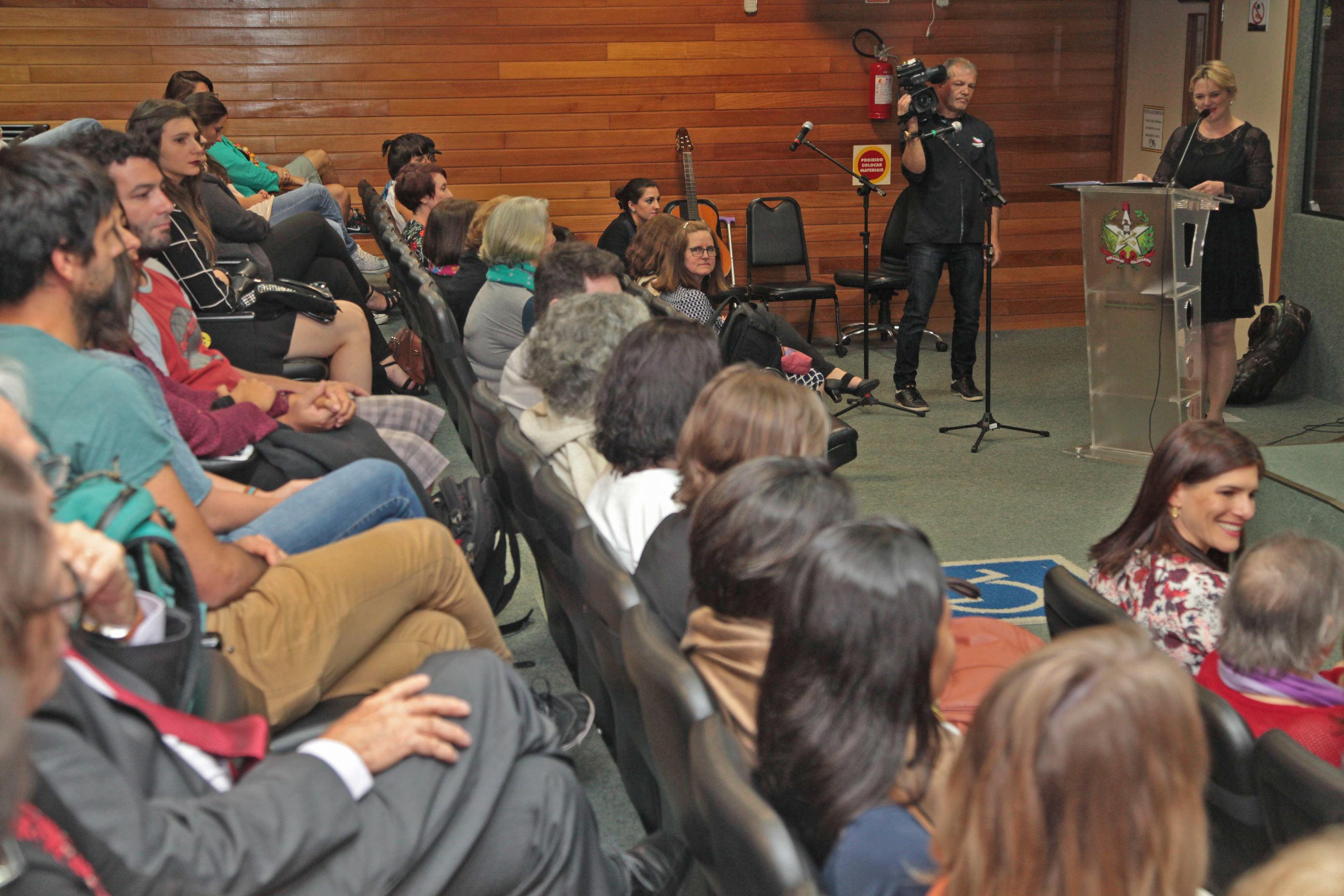 Solenidade em Homenagem ao Instituto de Estudos de Gênero da UFSC.