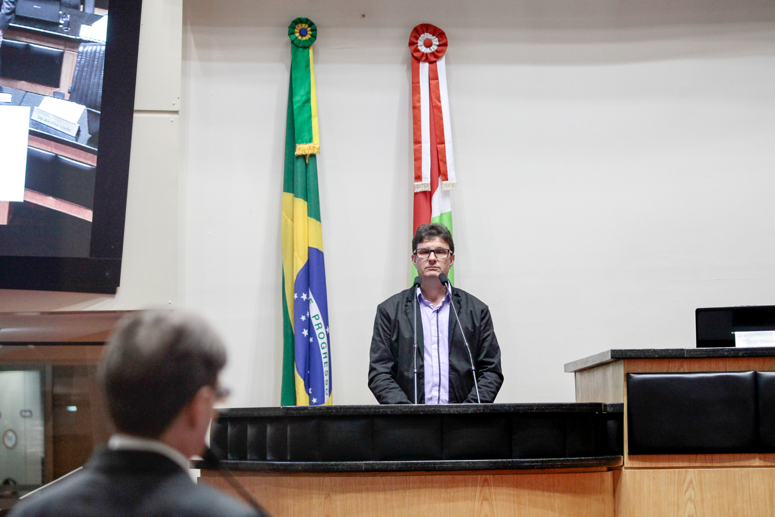 Prefeito de Lindóia do Sul Genir Loli. Sessão Ordinária. Foto: Karina Ferreira / Agência AL