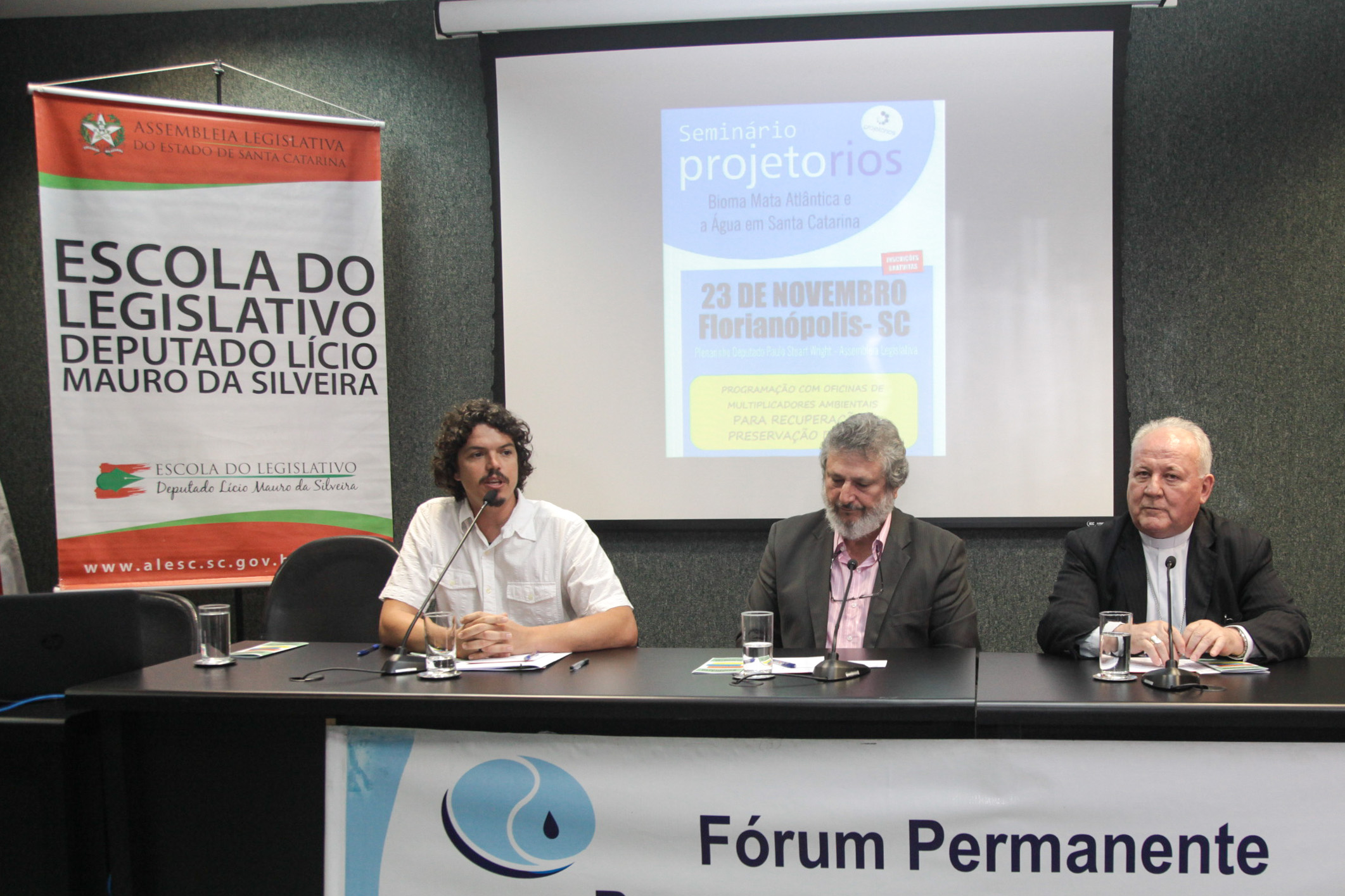 Seminário Bioma da Mata Atlântica e Água.