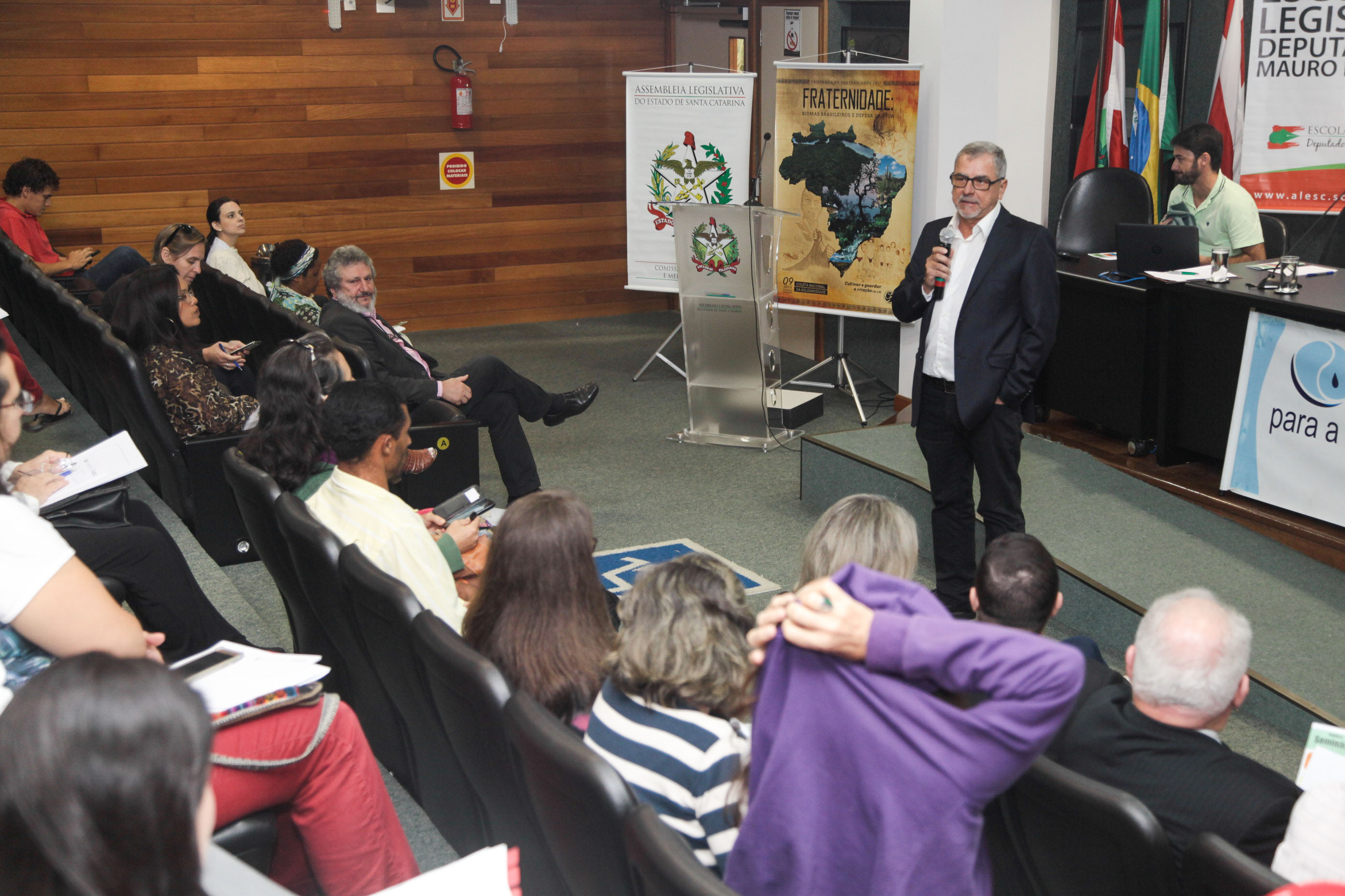 Seminário Bioma da Mata Atlântica e Água.