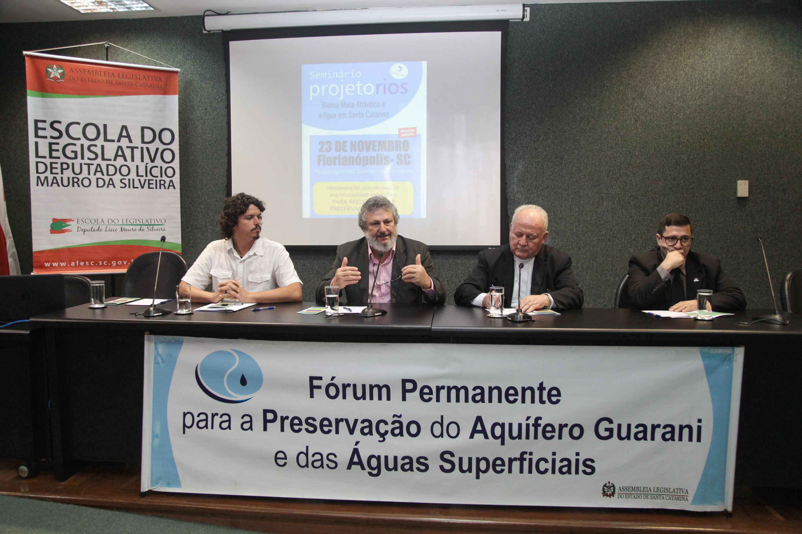 Seminário Bioma da Mata Atlântica e Água.