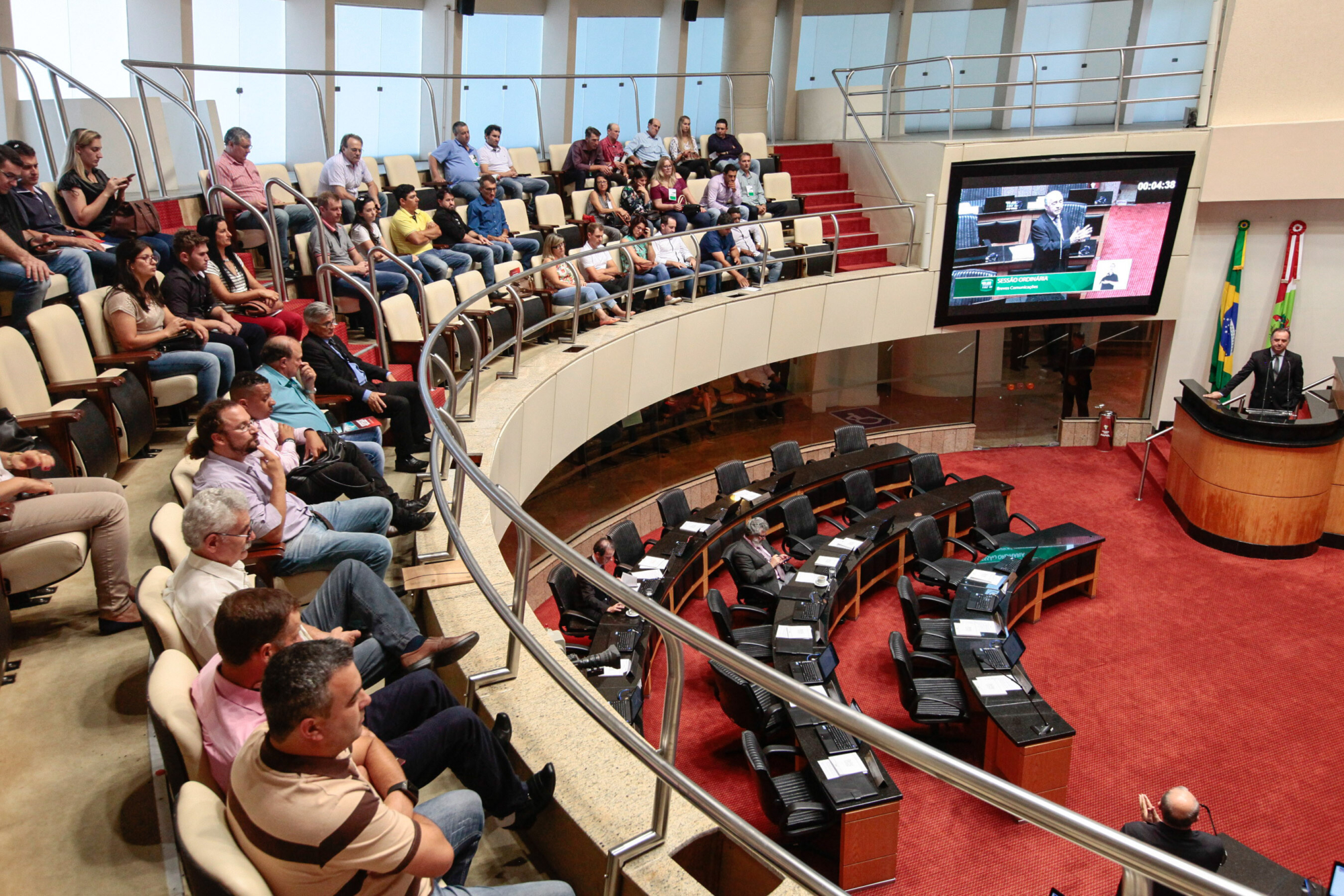 Deputados aprovam redução de repasses do governo para o Plano SC Saúde