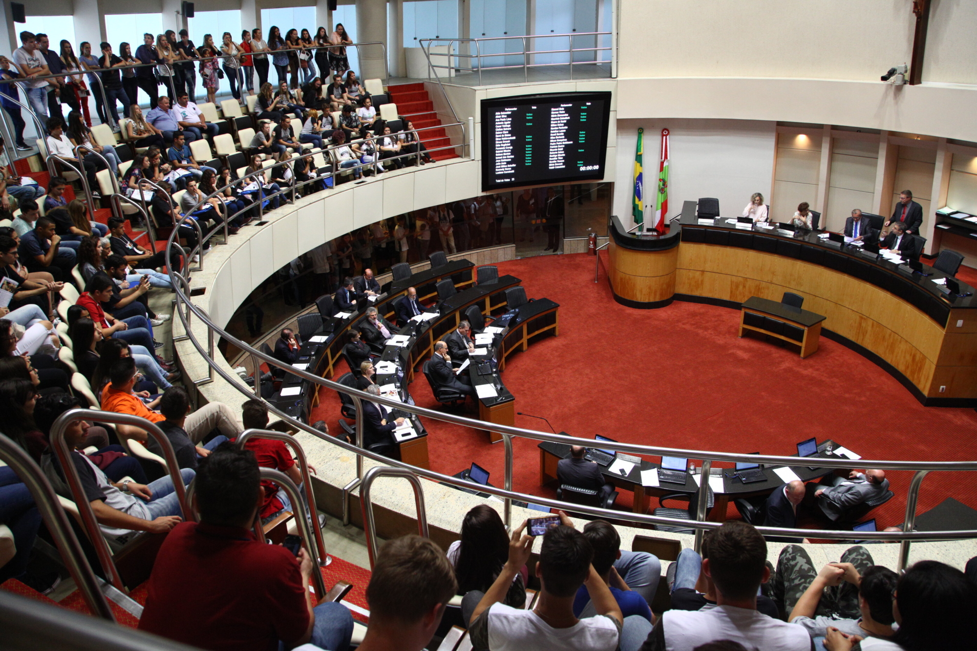 Assembleia aprova projeto sobre reforma administrativa no Ministério Público