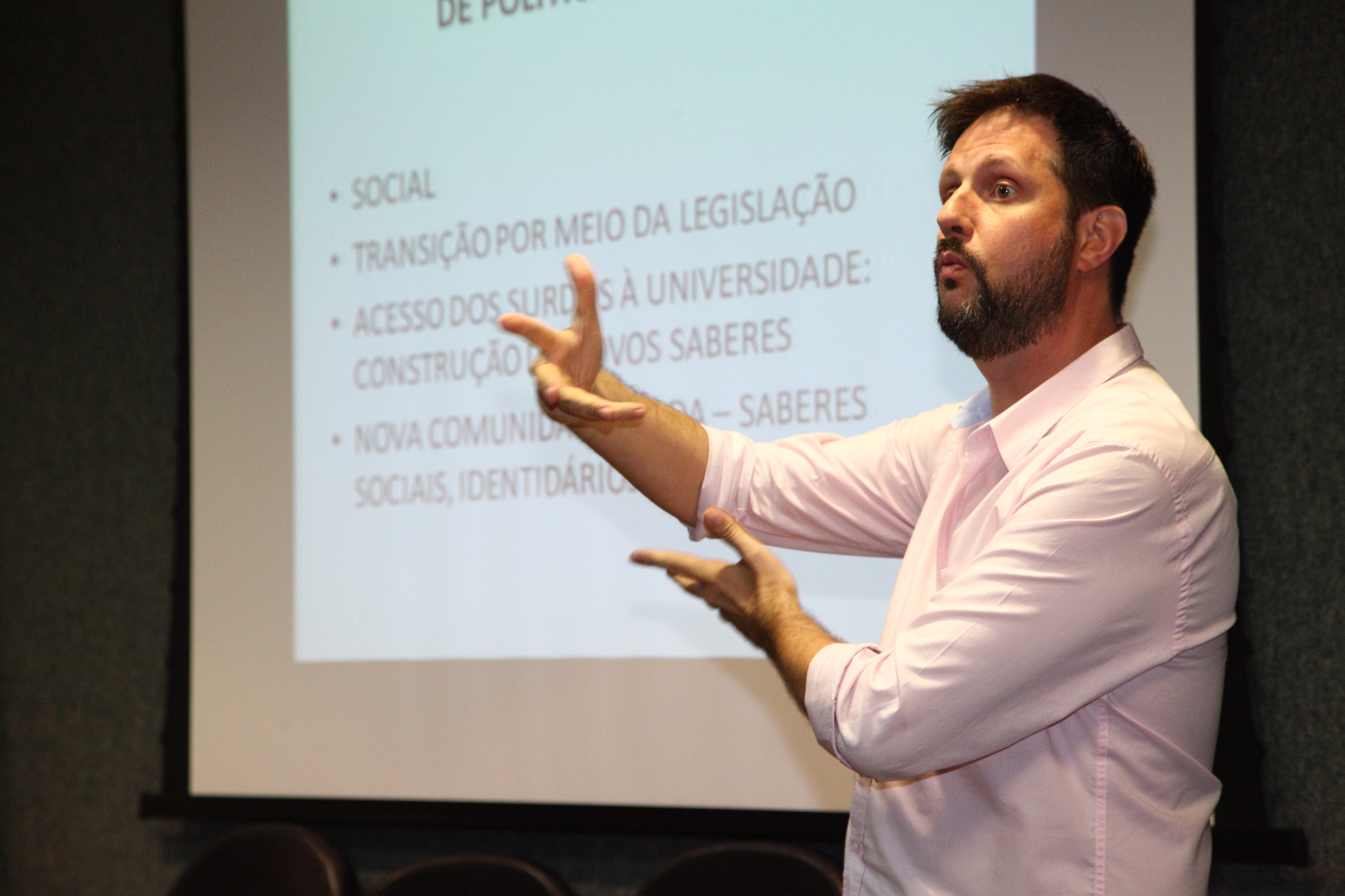 II Seminário dos Povos Surdos - André Ribeiro Reichert