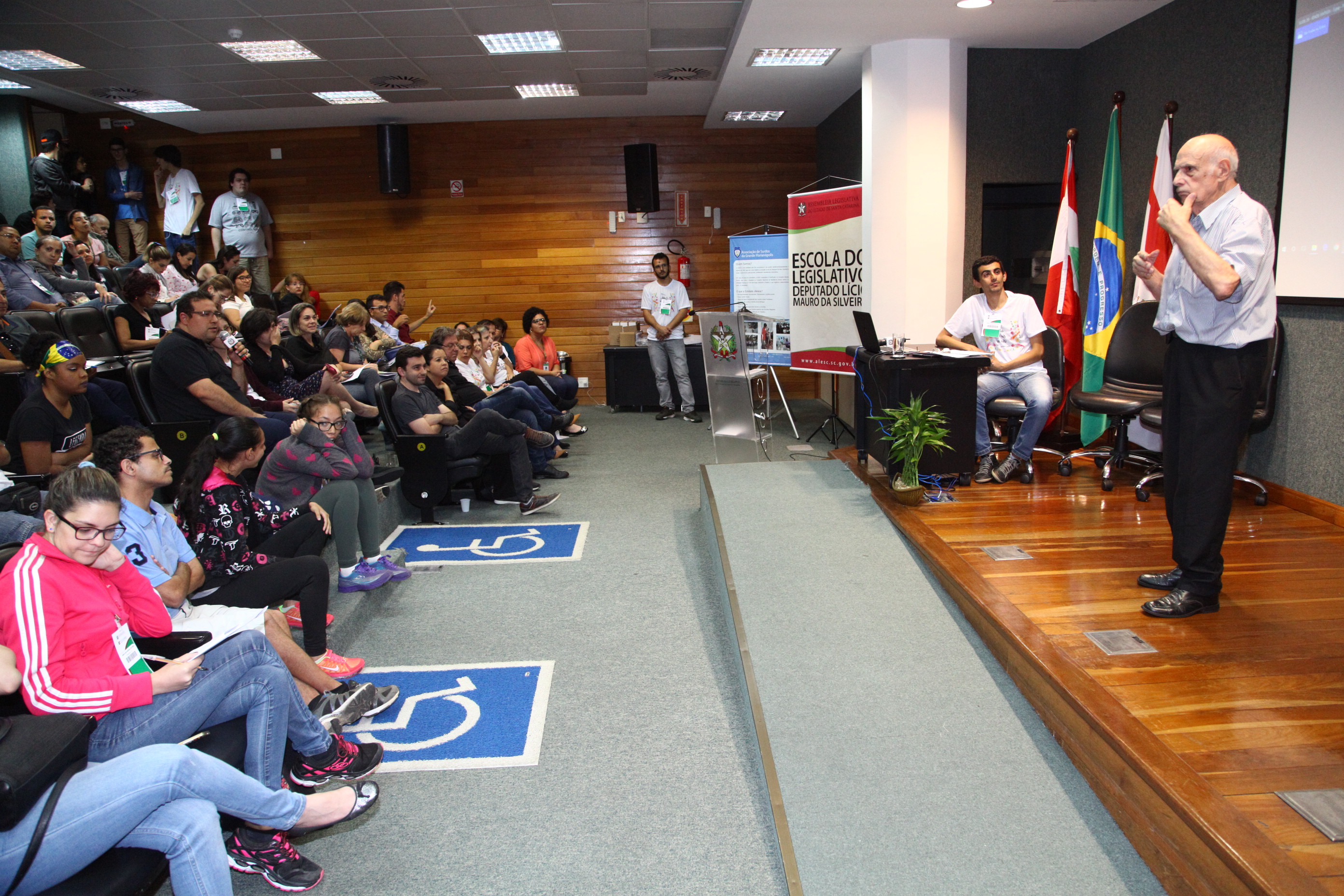 II Seminário dos Povos Surdos
