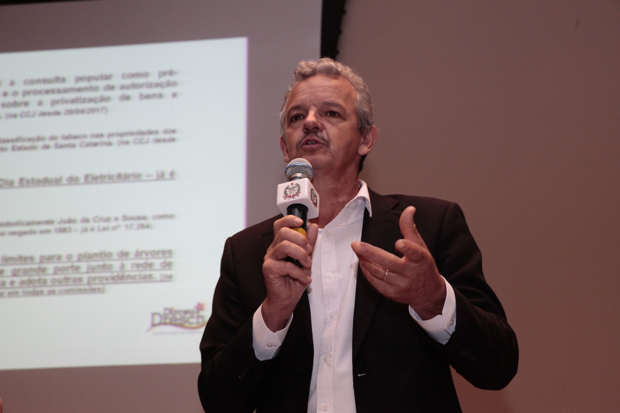 Isenção de ICMS sobre micro e minigeração elétrica é debatida durante o Sustentar