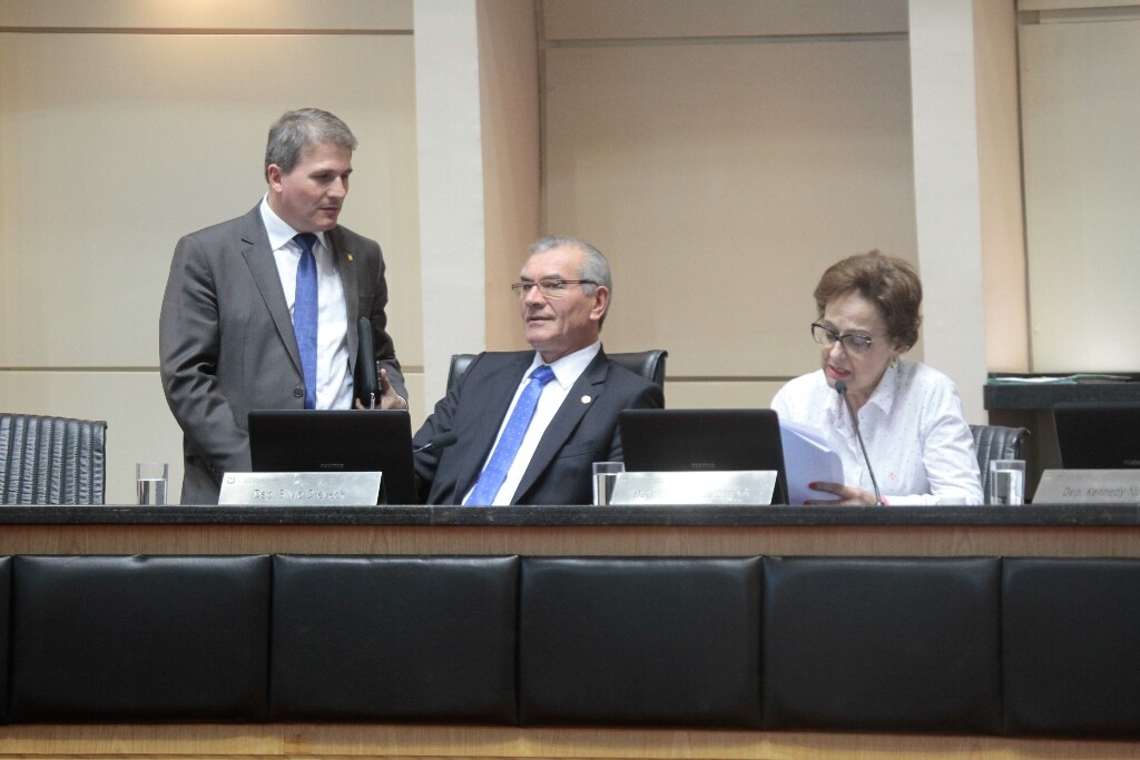 Proibição de pulverização aérea e 500 anos da reforma protestante em debate