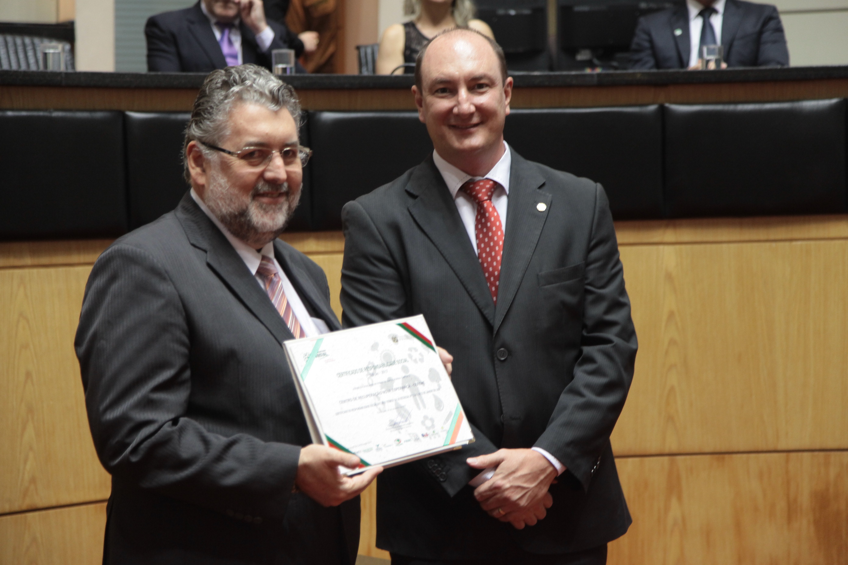 Sessão Especial - Certificado de Responsabilidade Social.