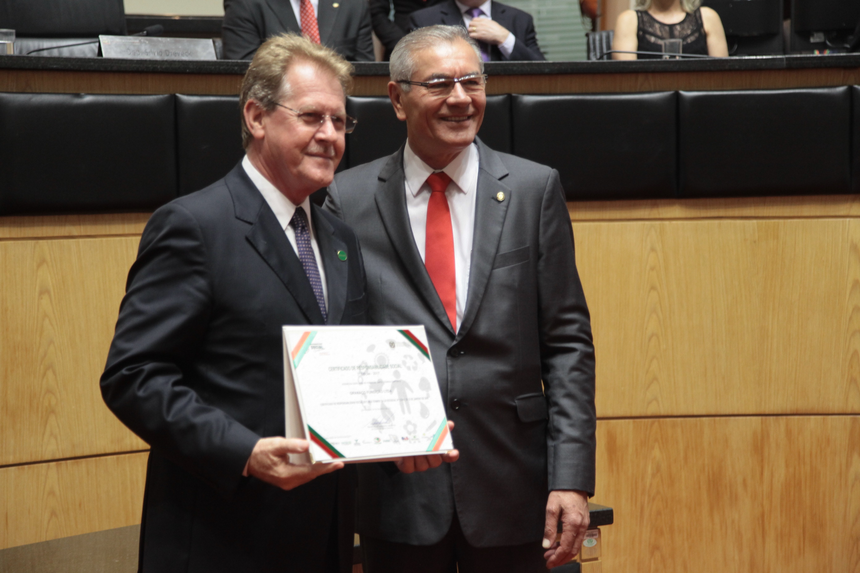 Sessão Especial - Certificado de Responsabilidade Social.