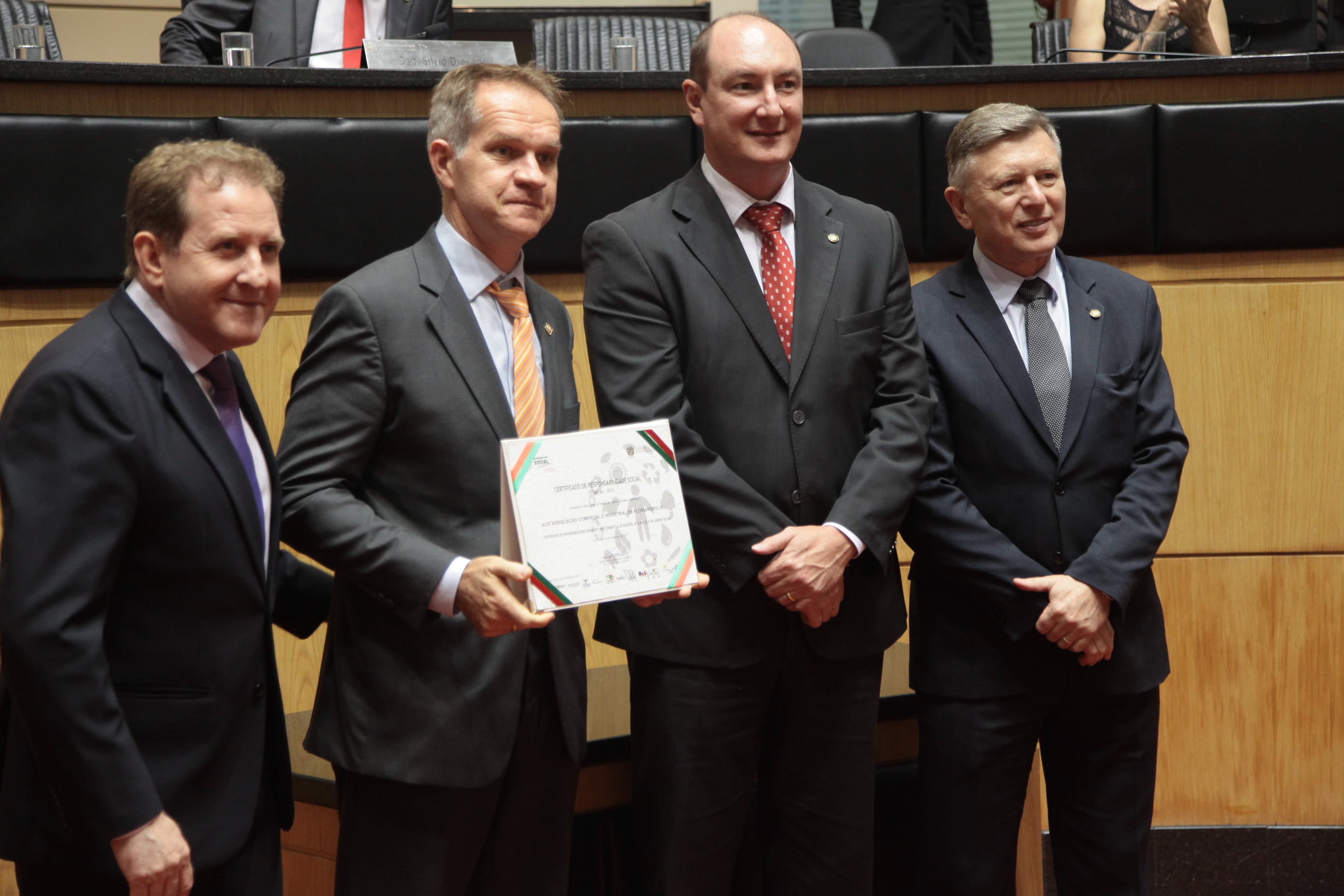 Sessão Especial - Certificado de Responsabilidade Social.