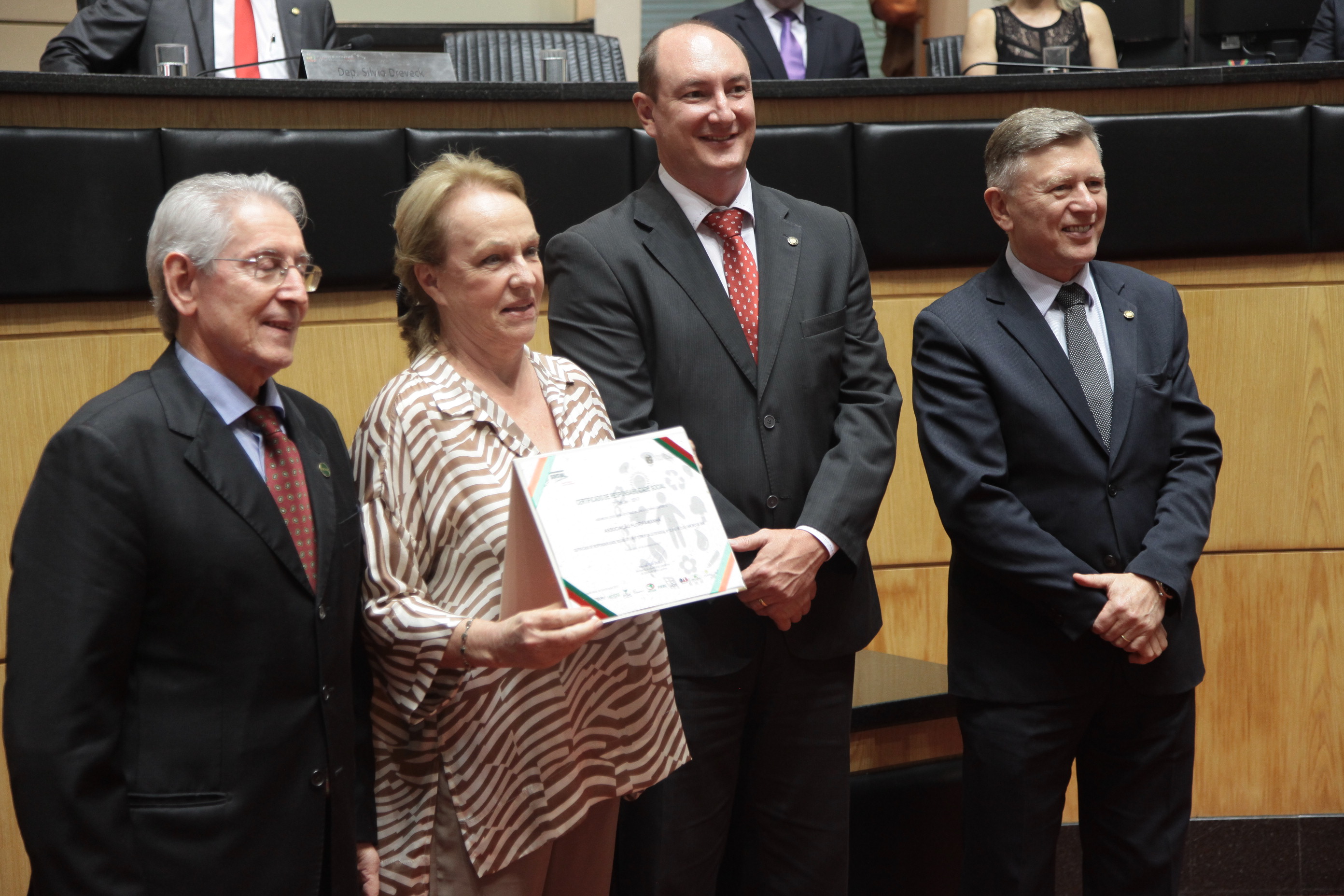 Sessão Especial - Certificado de Responsabilidade Social.