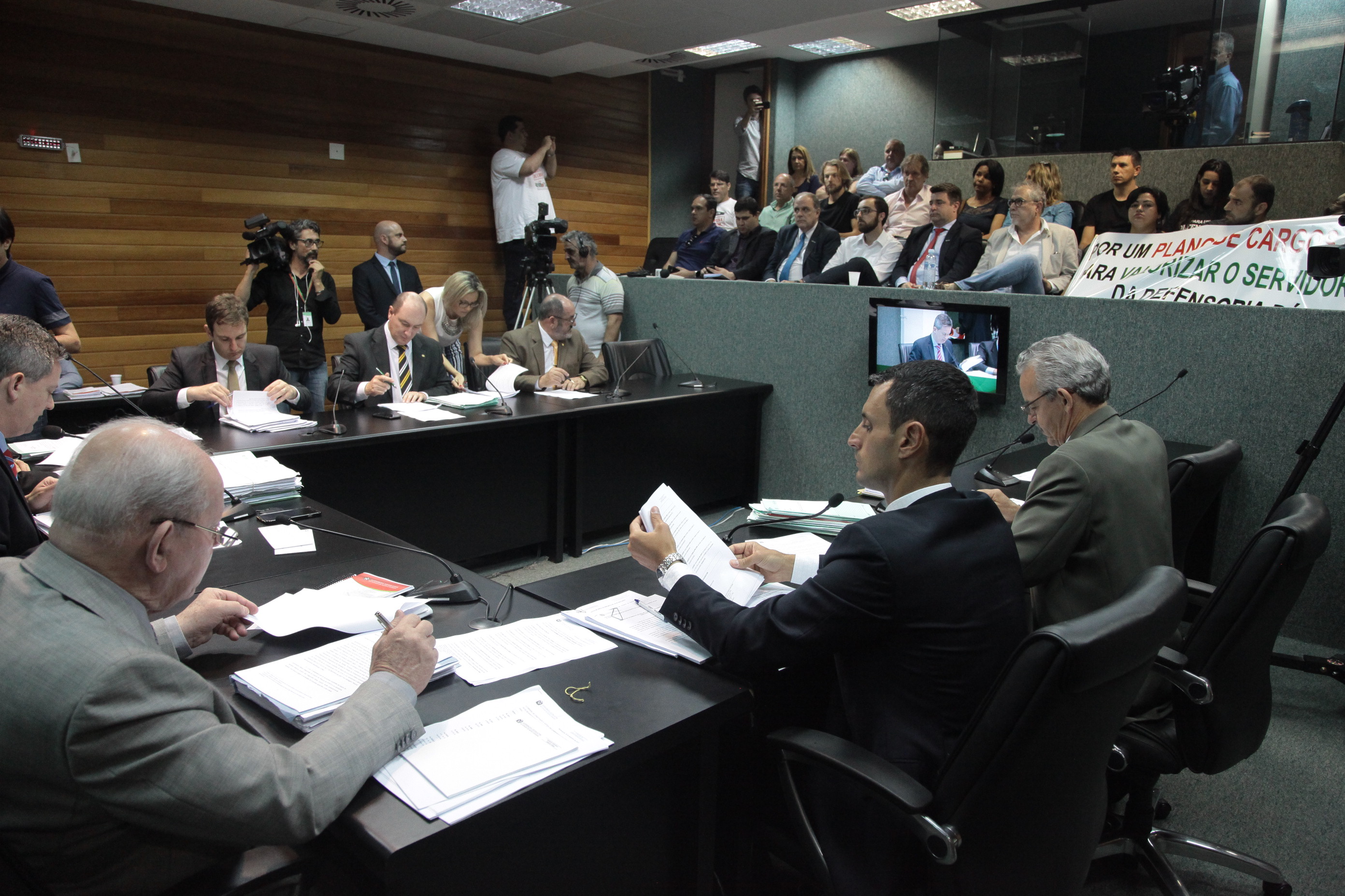 Comissão de Constituição e Justiça