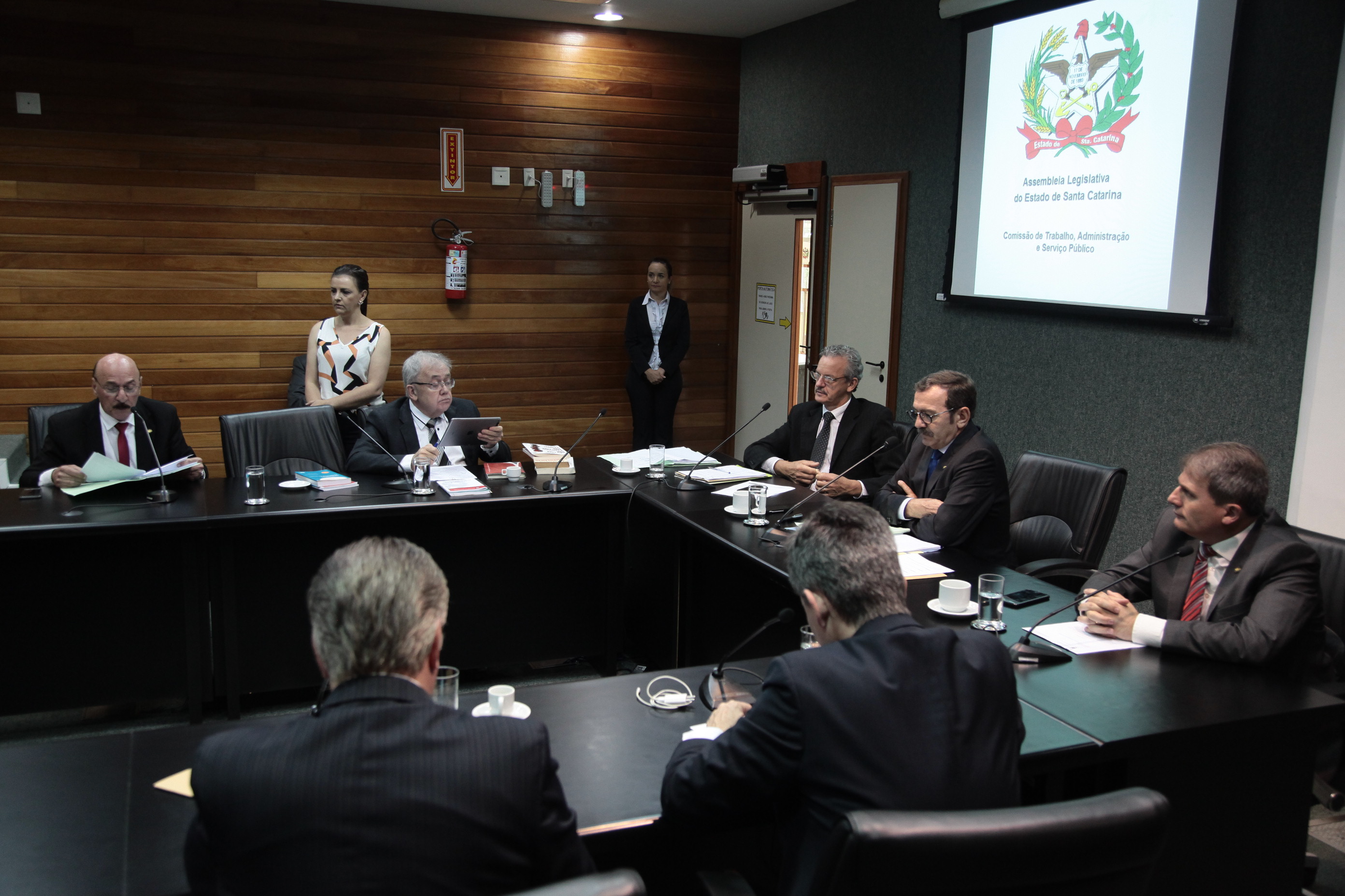 Comissão de Trabalho, Administração e Serviço Público.