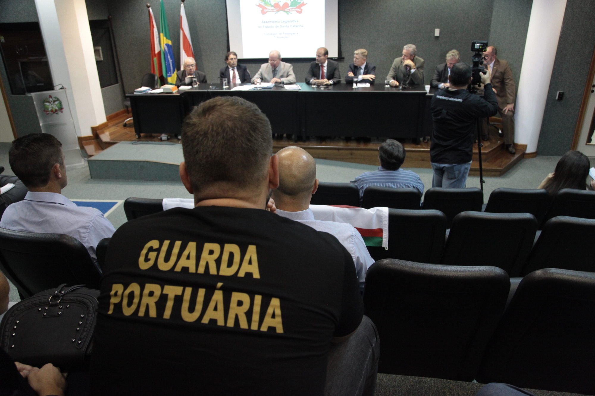 Finanças aprova extinção de autarquia e projeto pode ser votado ainda nesta terça (5)