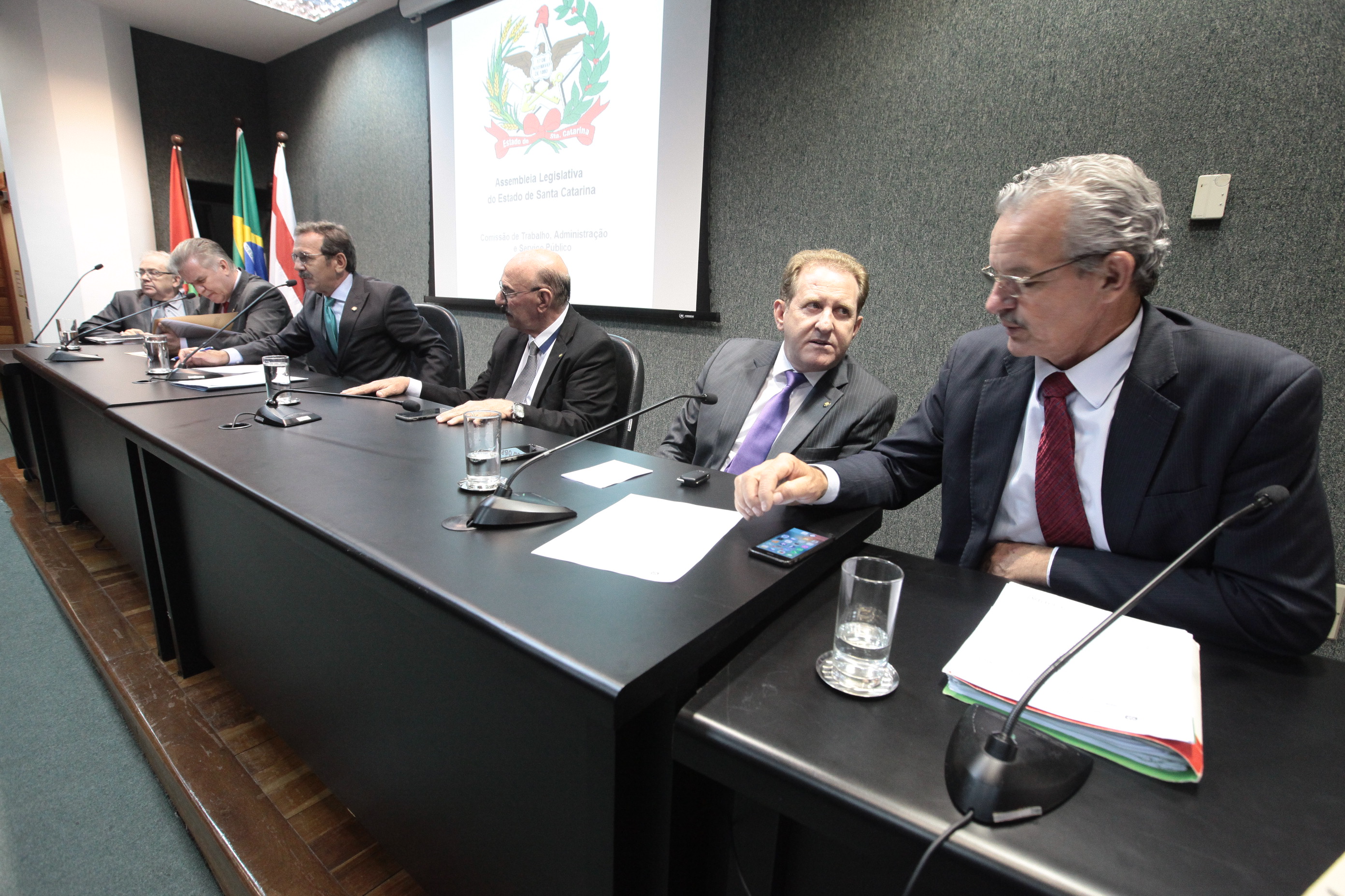 Comissão de Trabalho, Administração e Serviço Público.