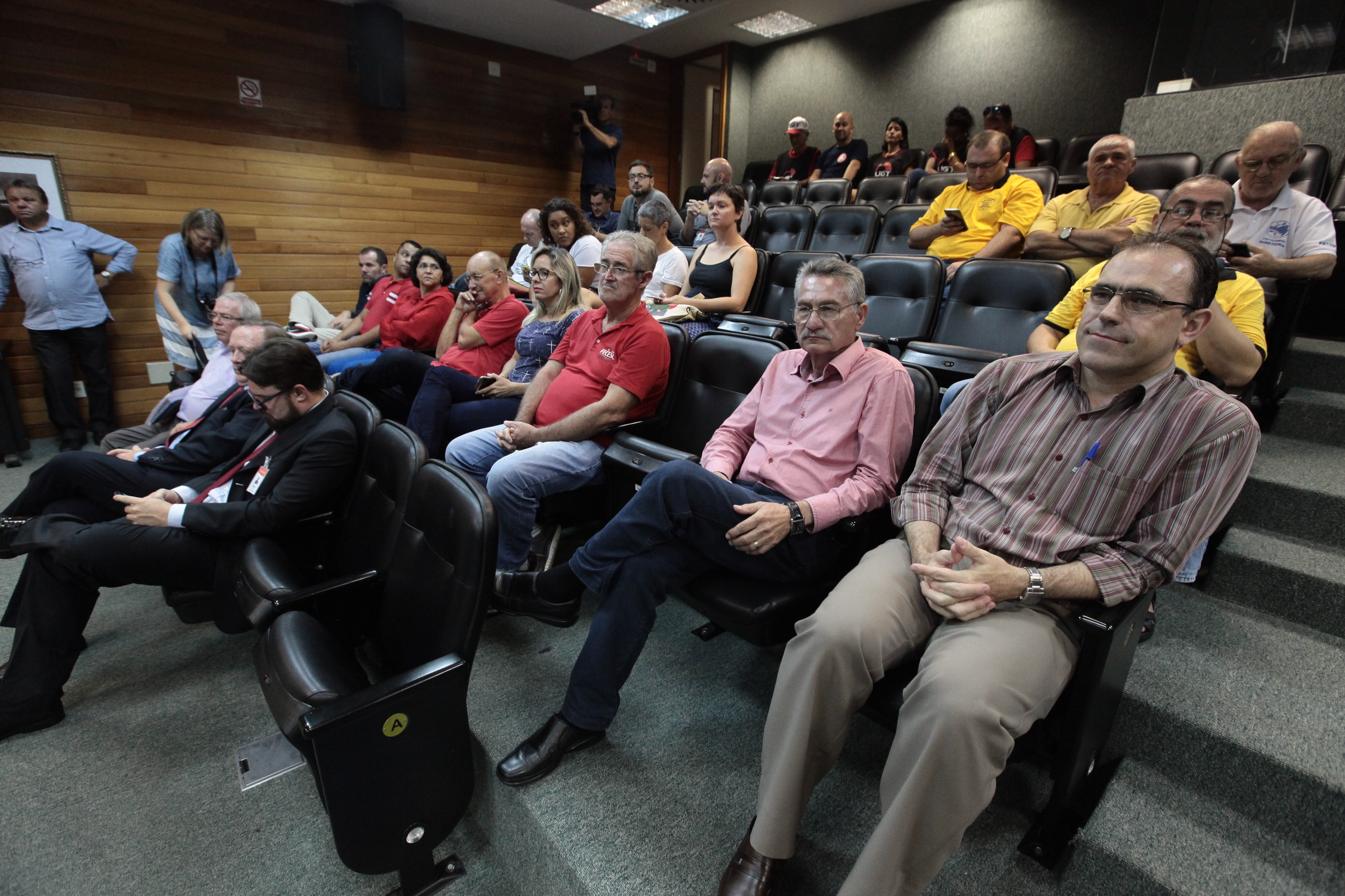 Comissão de Trabalho, Administração e Serviço Público.