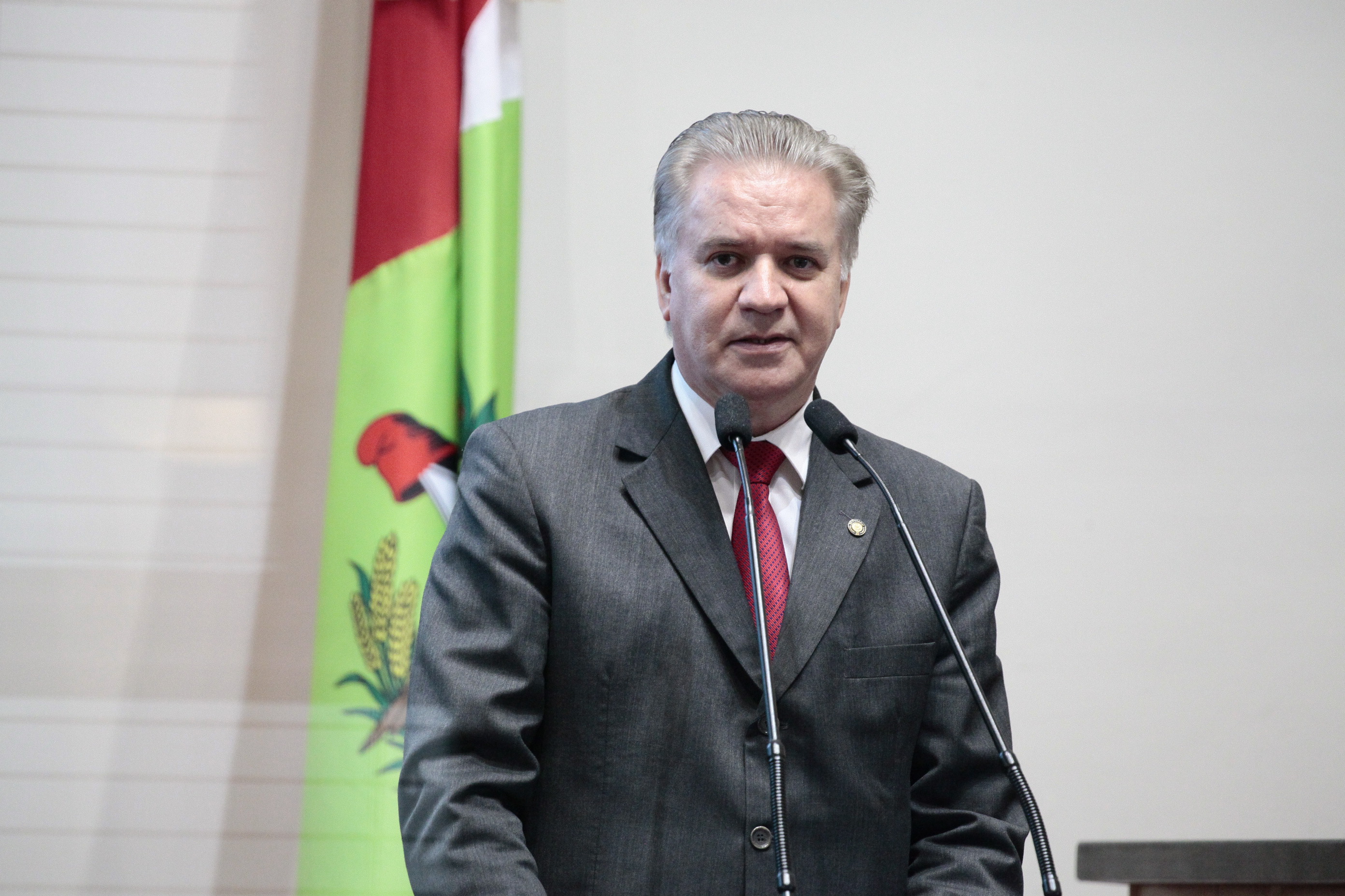 Deputado César Valduga (PCdoB). Sessão Ordinária.