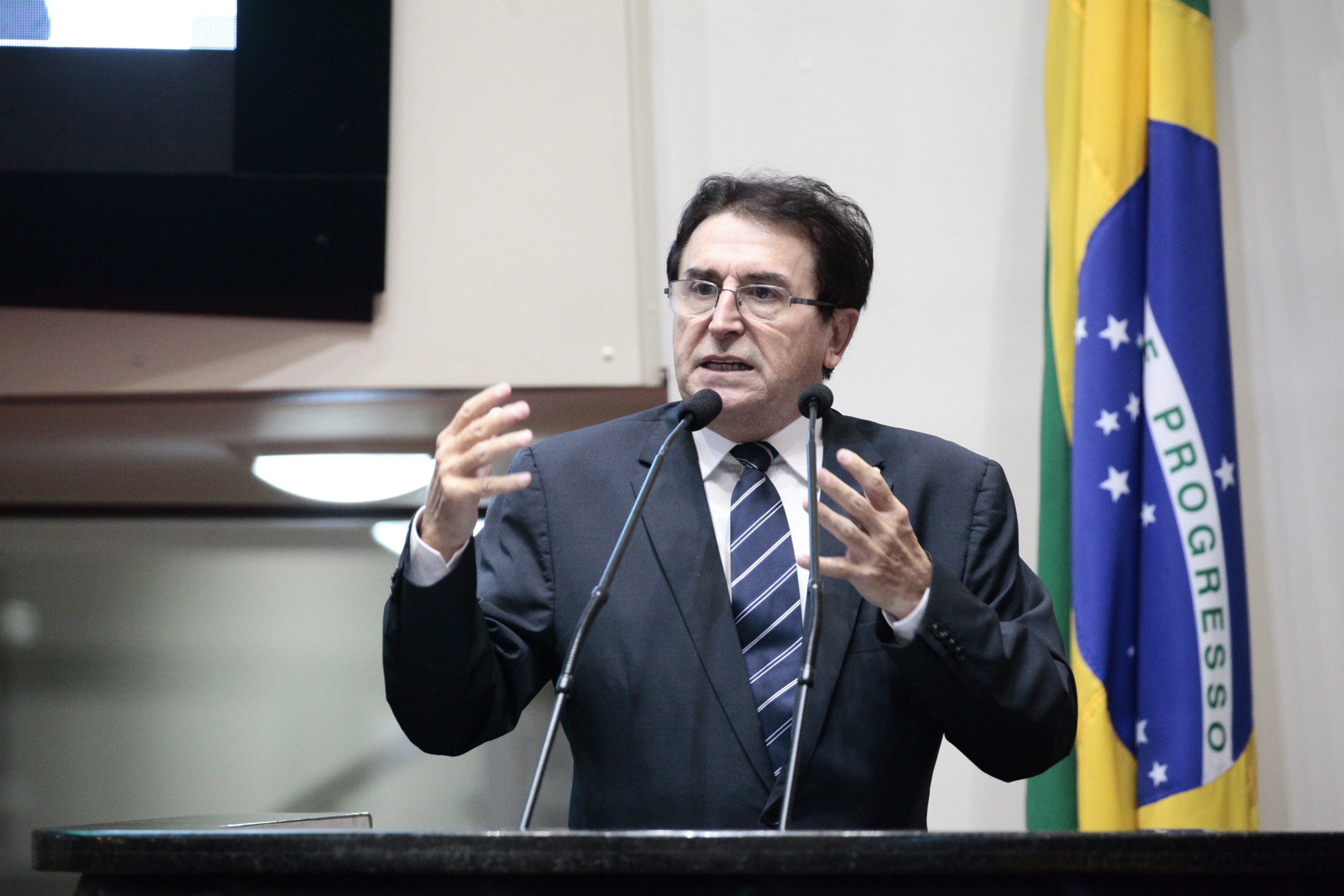Deputado Antônio Aguiar (PMDB). Sessão Ordinária.