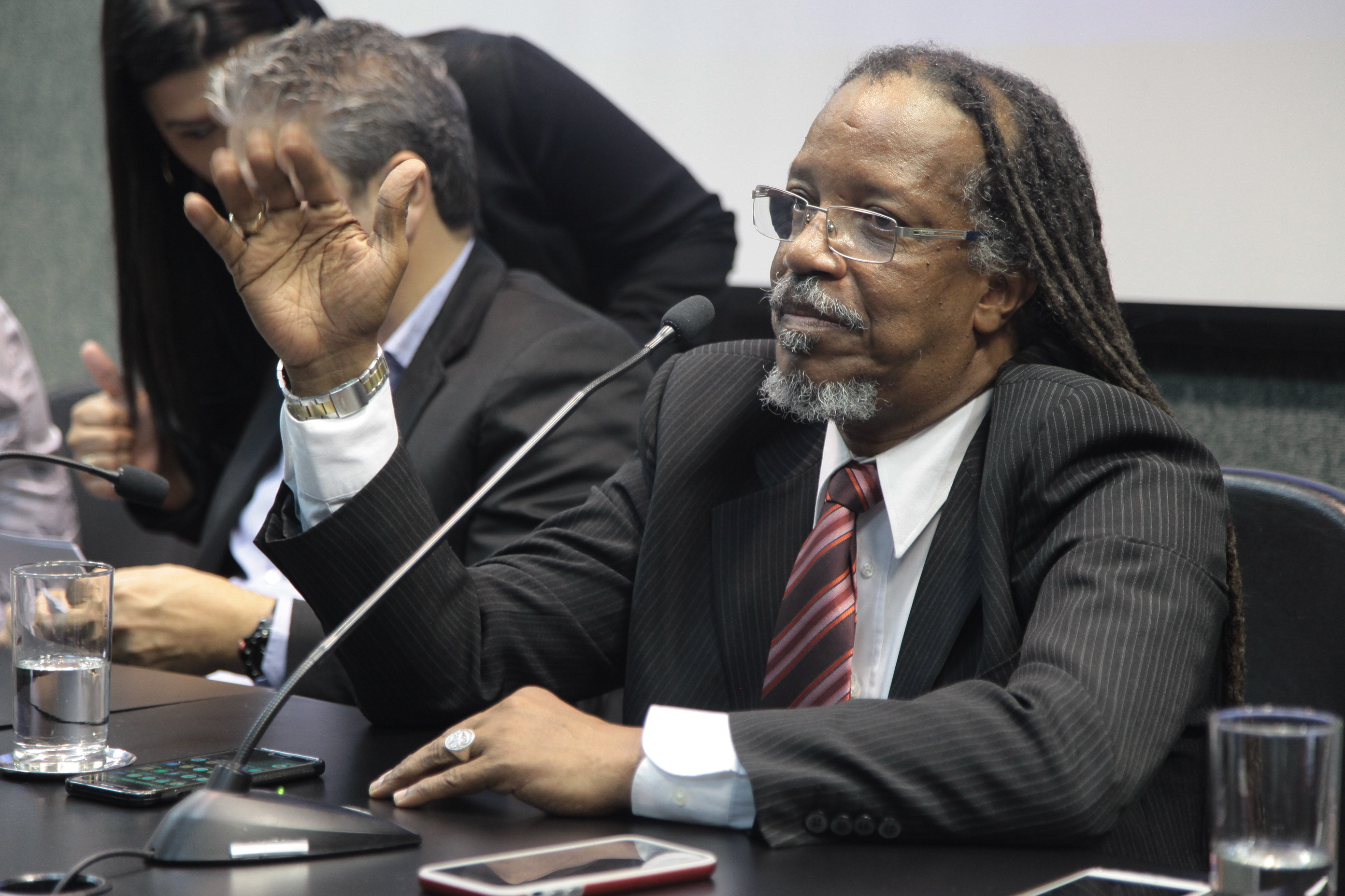 Seminário - Cultura, Violência e as Questões Étnicas no Brasil.