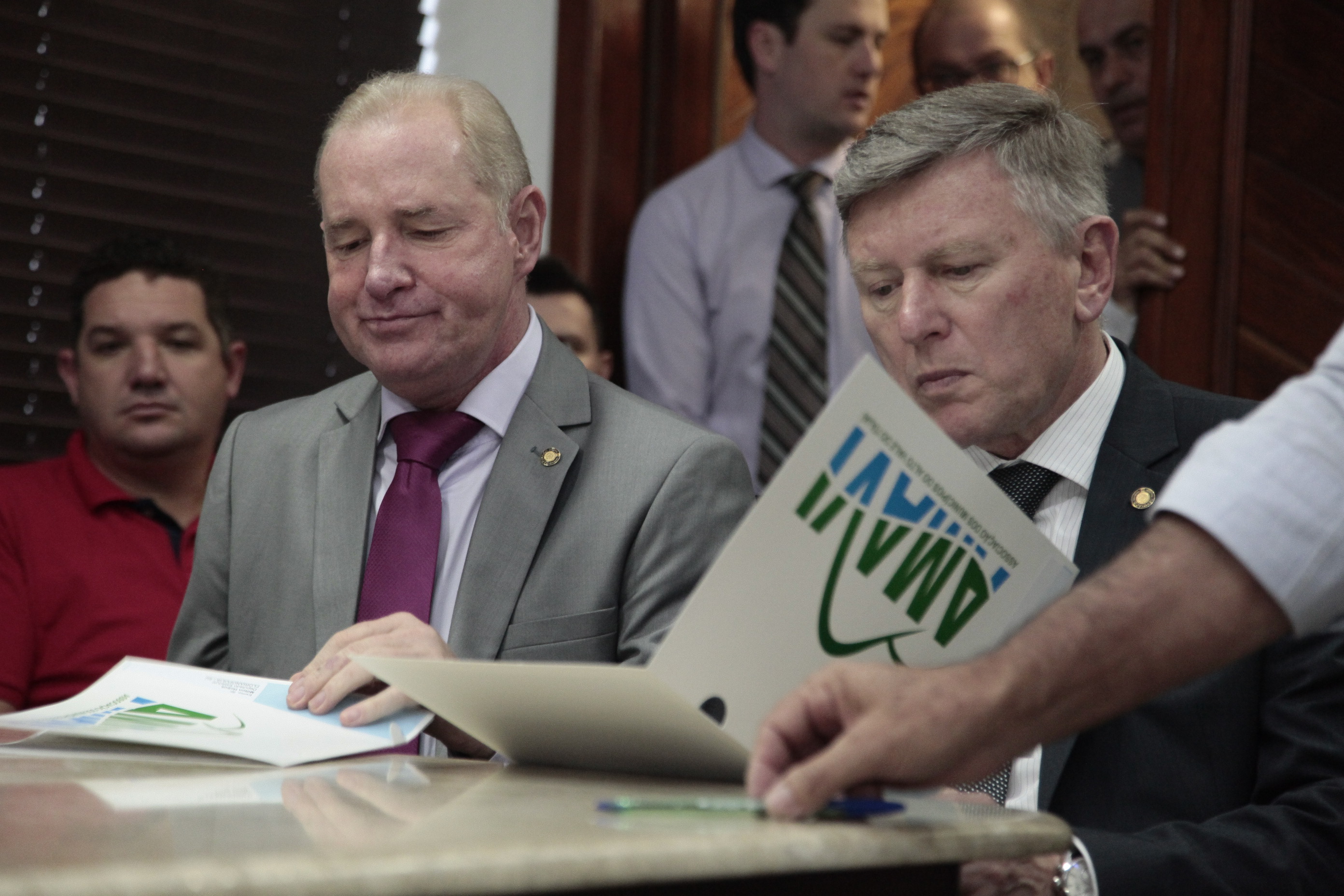 Presidente Aldo Schneider Recebe Prefeitos da AMAVI, Associação dos Municípios do Alto Vale do Itajaí.