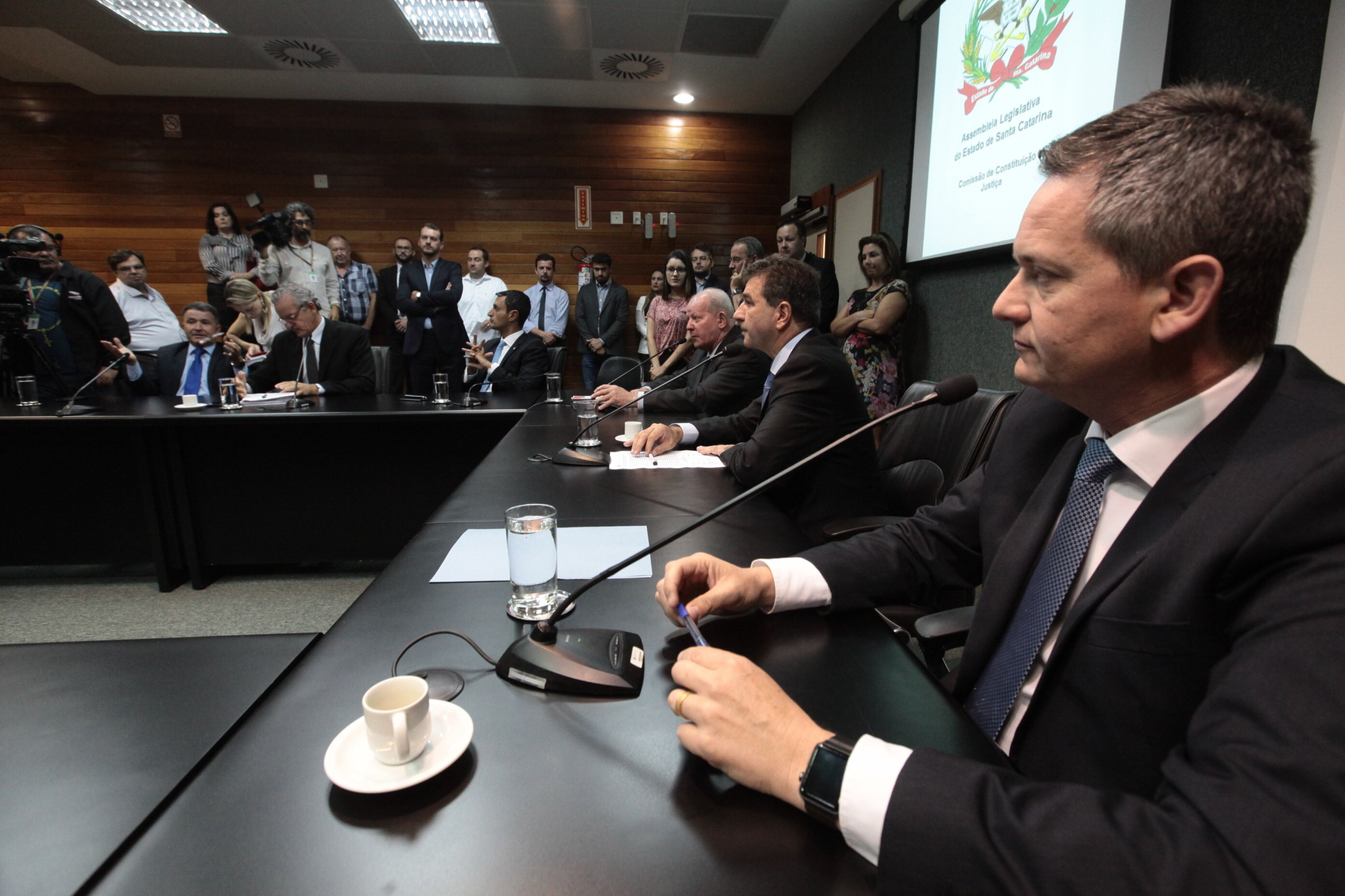 Jean Kuhlmann (PSD) permanece como presidente da CCJ