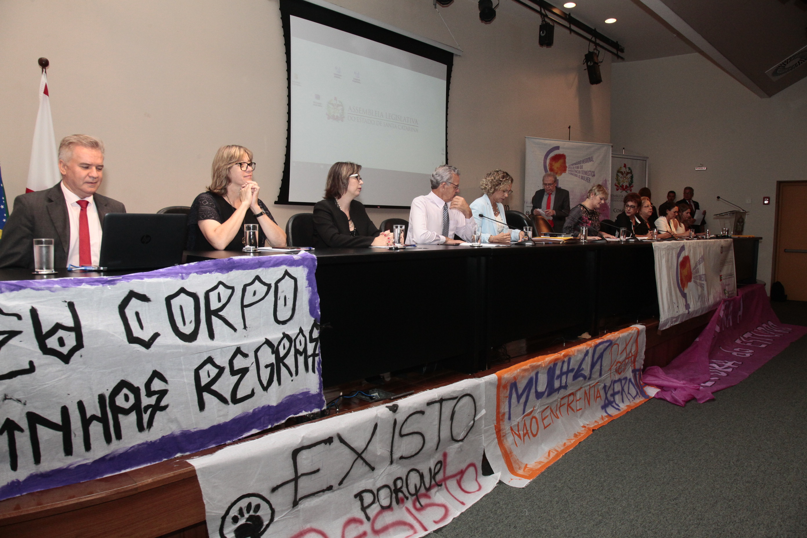 Seminário Pelo Fim da Violência Contra a Mulher