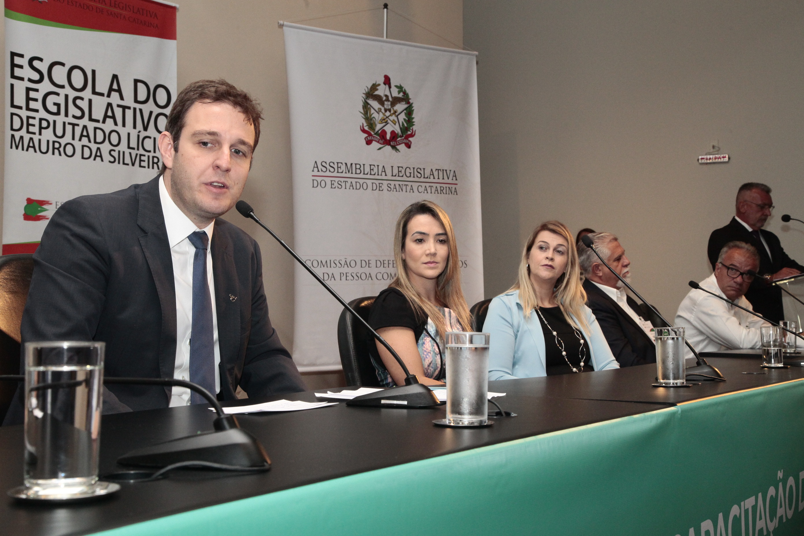 Seminário Gestão e Captação de Recursos_ Fundos Especiais