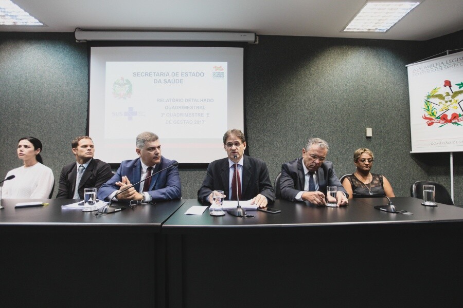 Saúde presta contas, mas não cumpre percentual mínimo