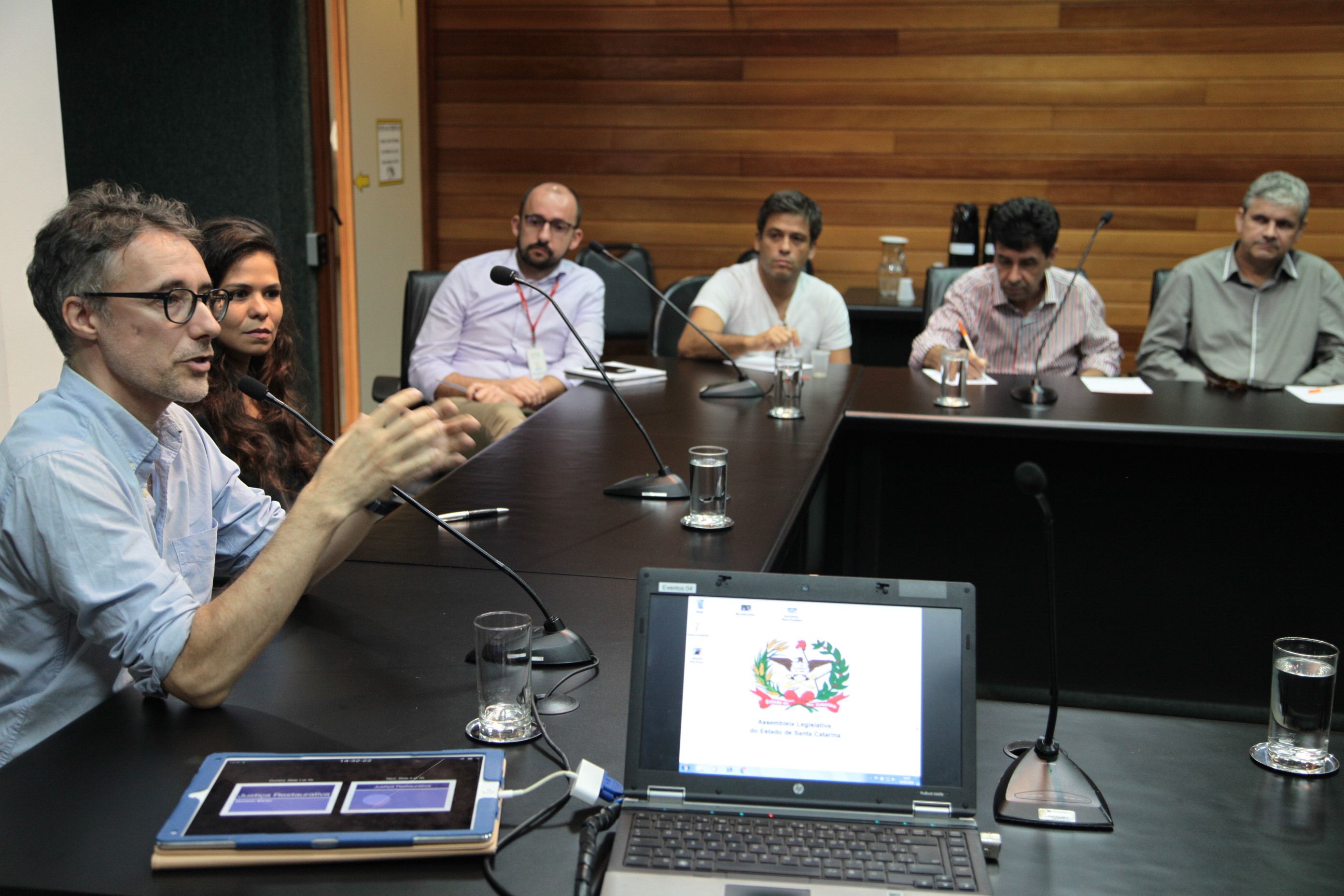 Palestra sobre a Justiça Restaurativa e a rede de Direitos humanos de Santa Catarina