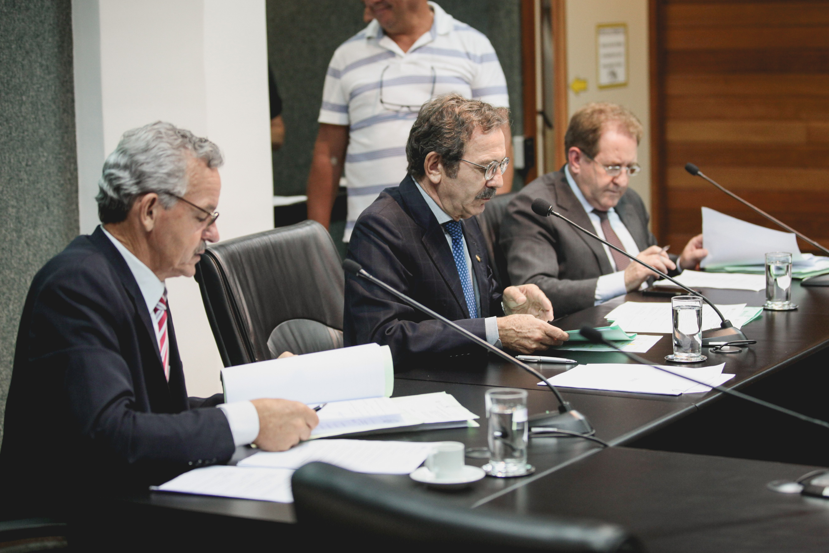 Comissão de Trabalho, Administração e Serviço Público.