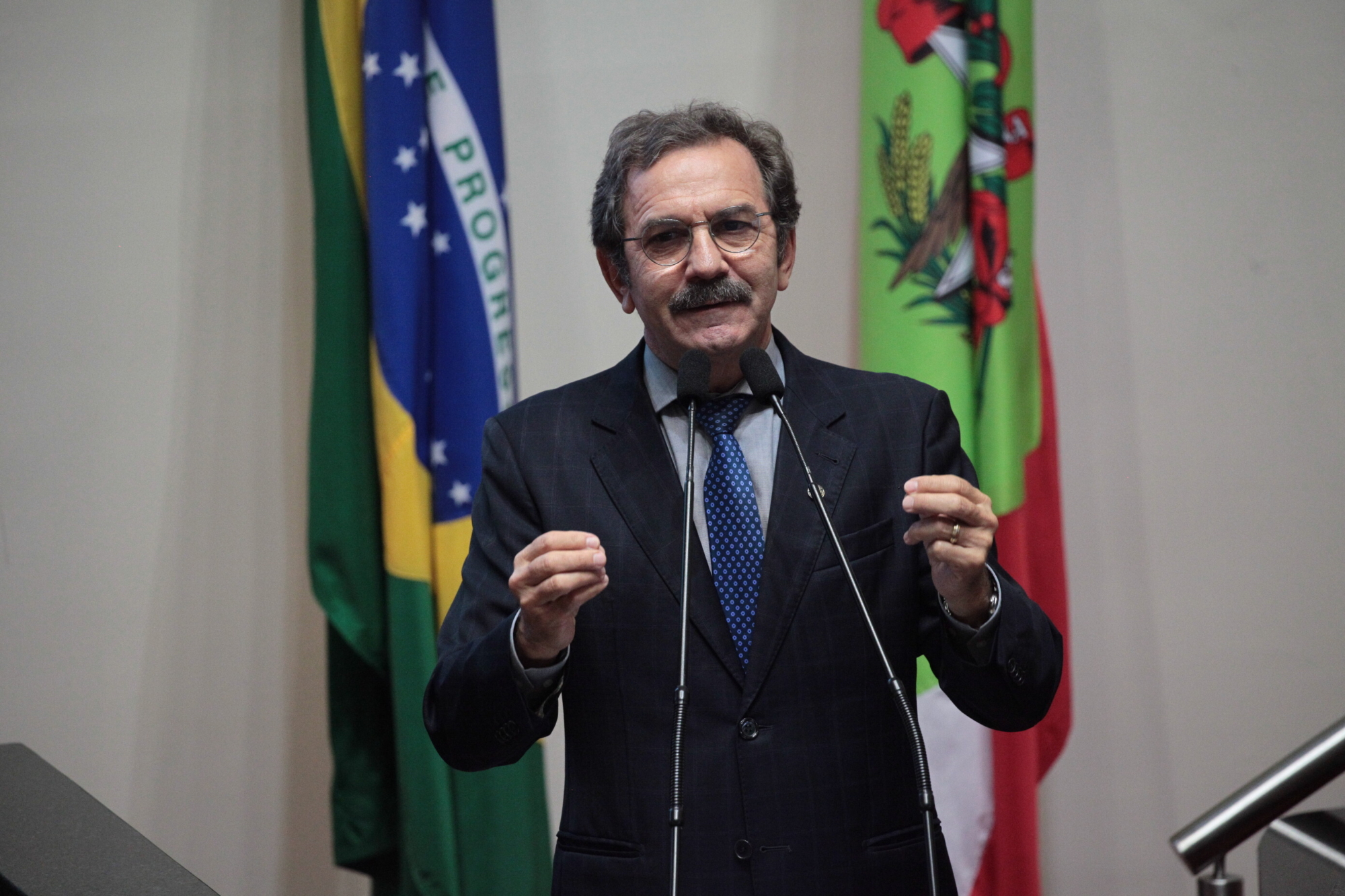 Pronunciamentos dos deputados na sessão desta terça (20)