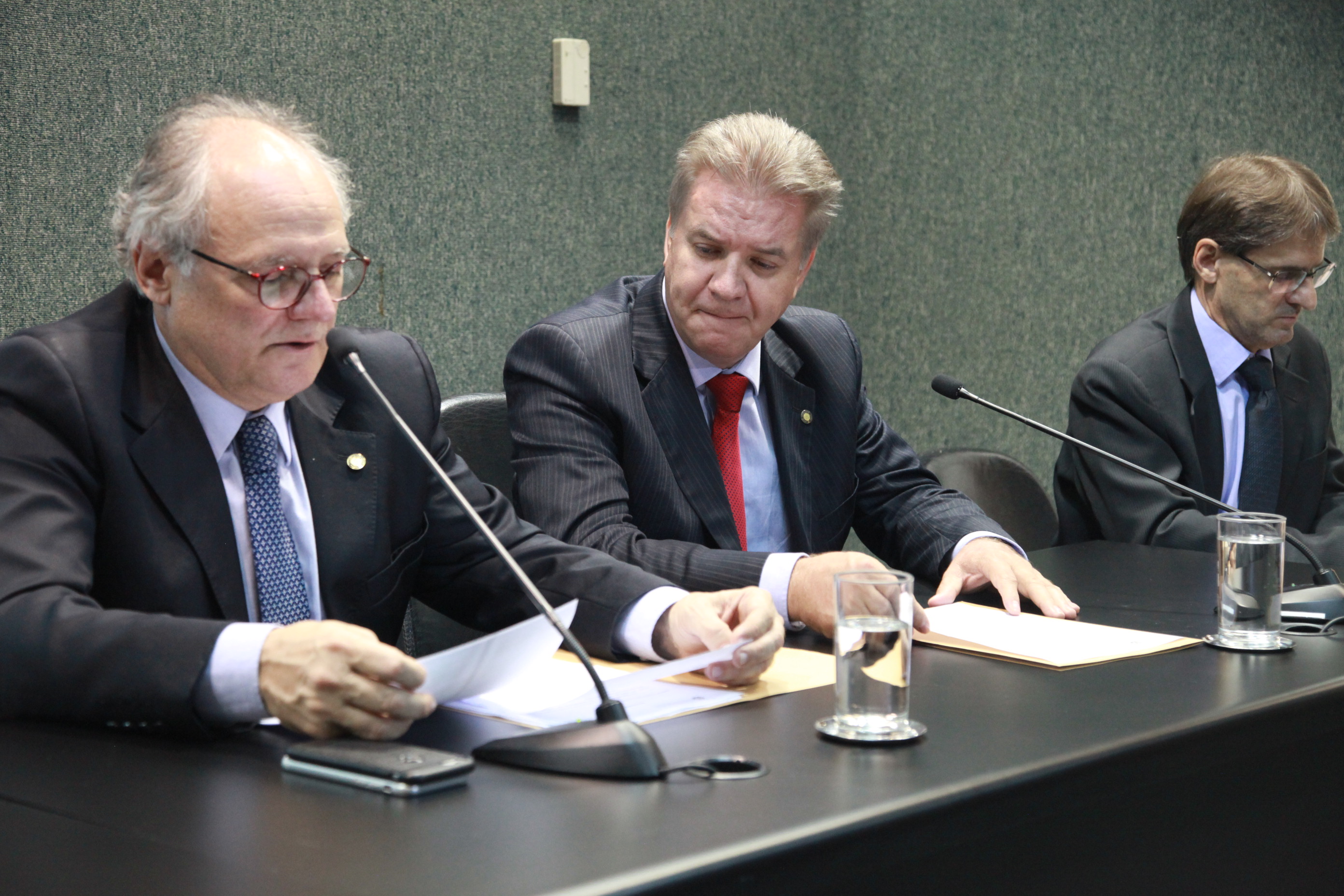 Comissão Criança e Adolescente