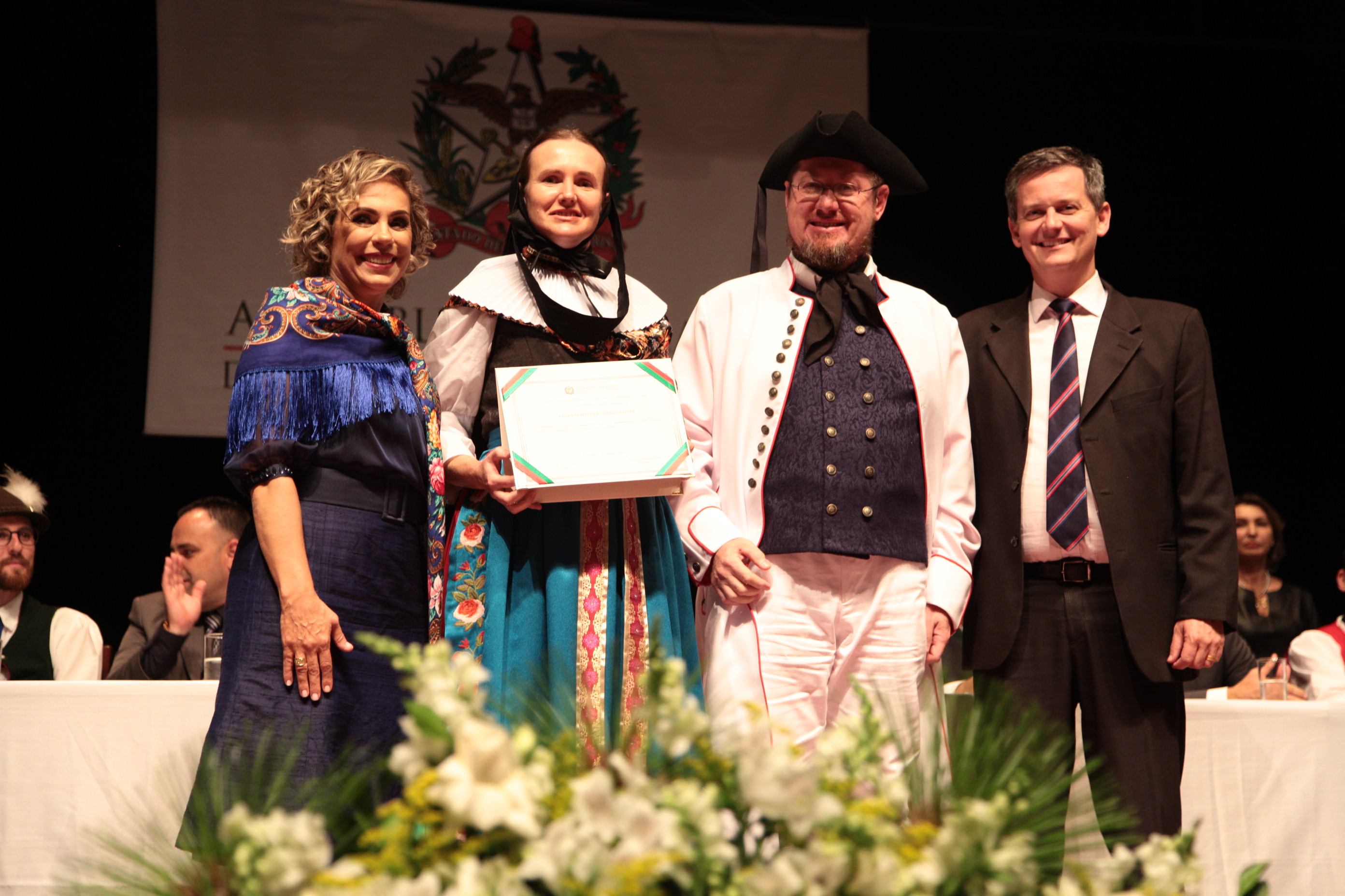 Sessão Solene - Homenagem aos Grupos Folclóricos de Blumenau e Região