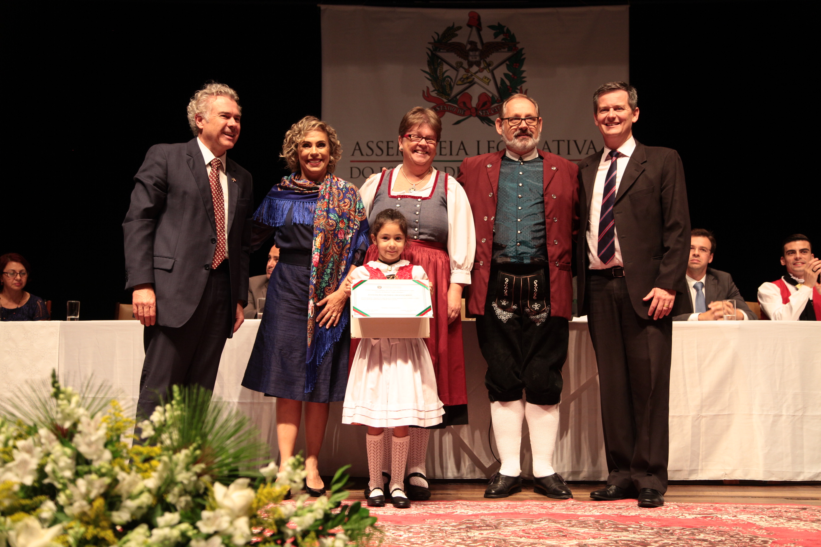 Sessão Solene - Homenagem aos Grupos Folclóricos de Blumenau e Região