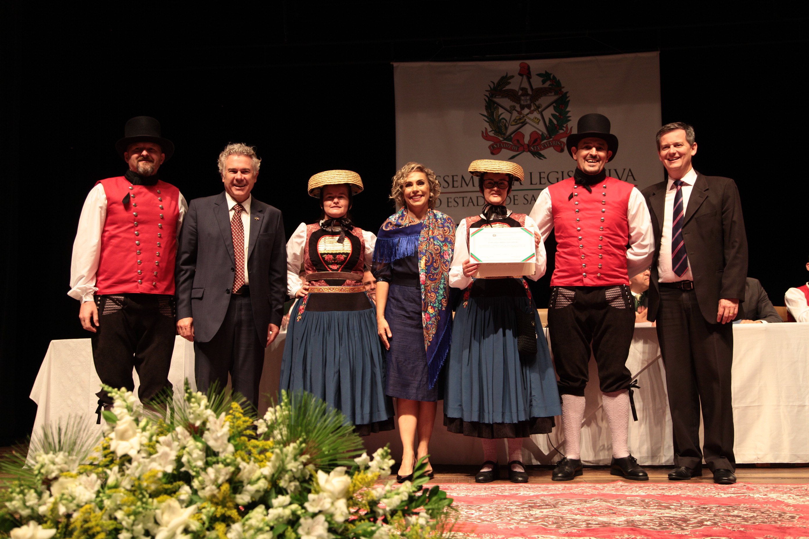 Sessão Solene - Homenagem aos Grupos Folclóricos de Blumenau e Região