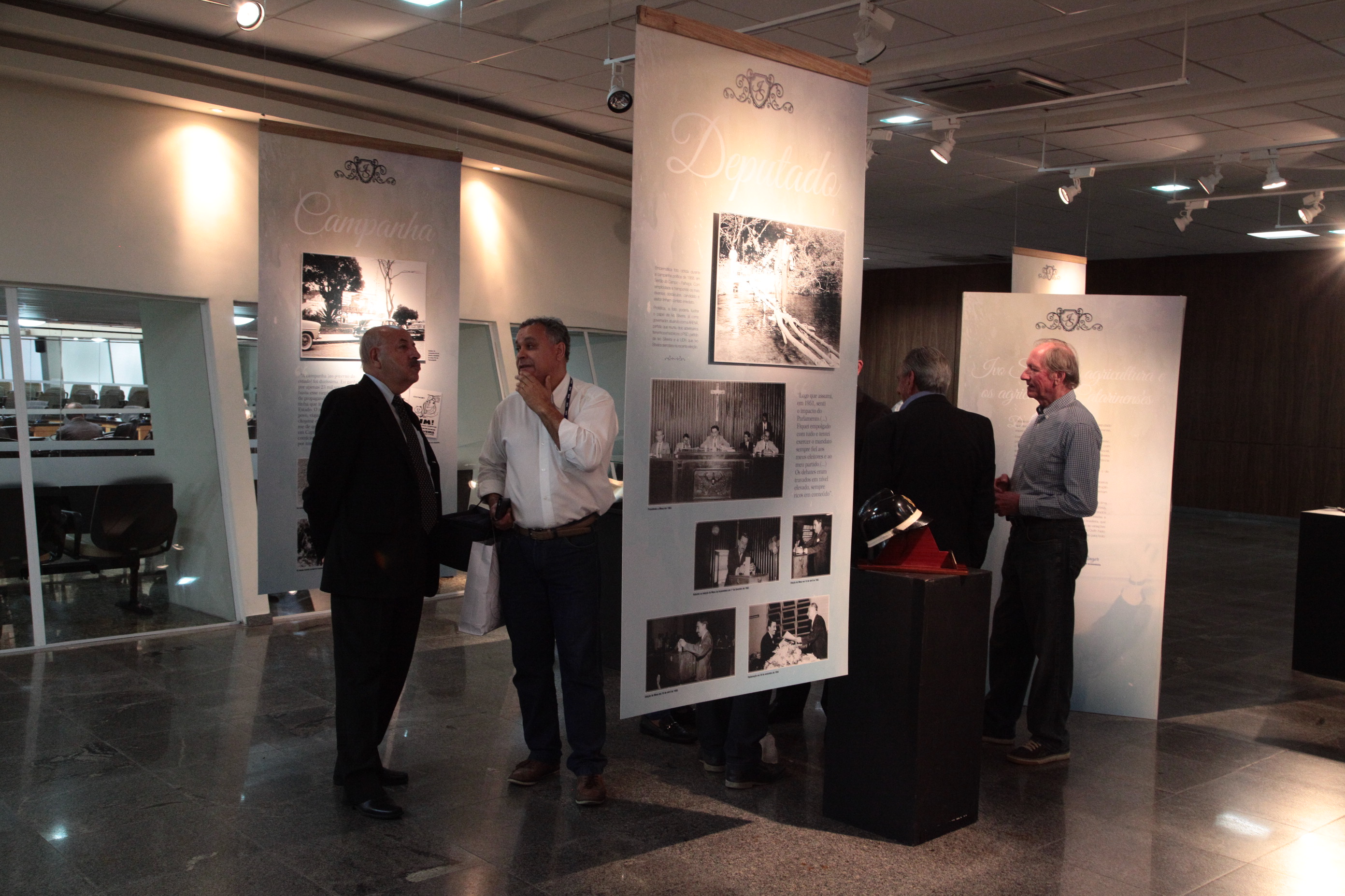Exposição em comemoração Centenário do nascimento do ex-governador Ivo Silveira