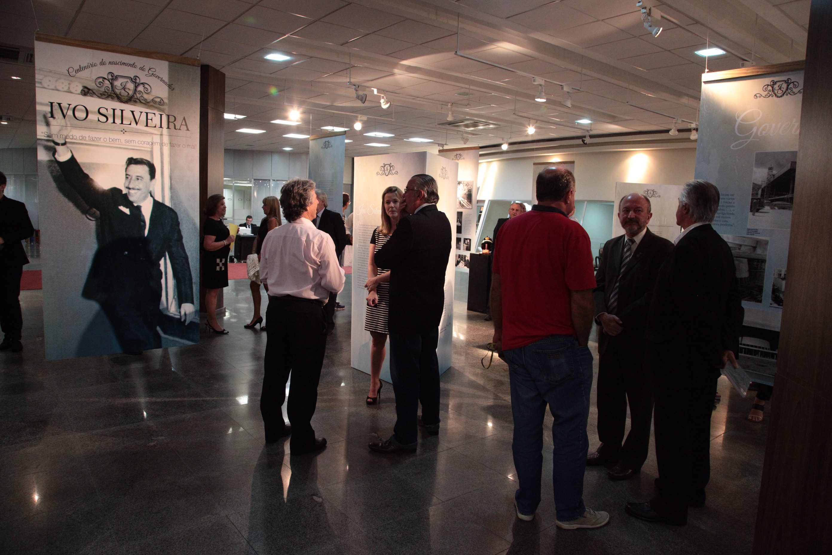 'Exposição em comemoração Centenário do nascimento do ex-governador Ivo Silveira
