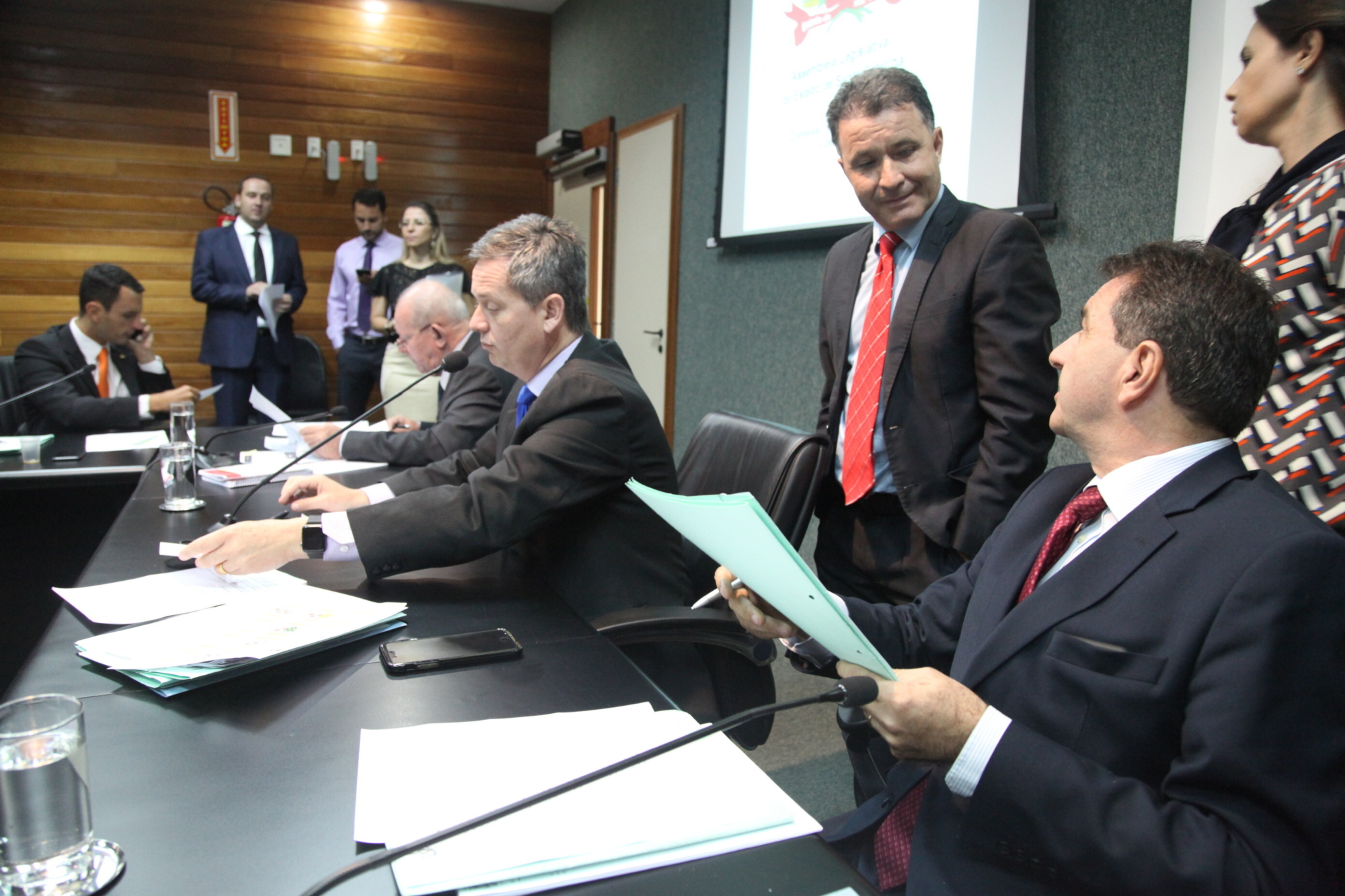 CCJ aprova proibição de cursos técnicos de enfermagem a distância