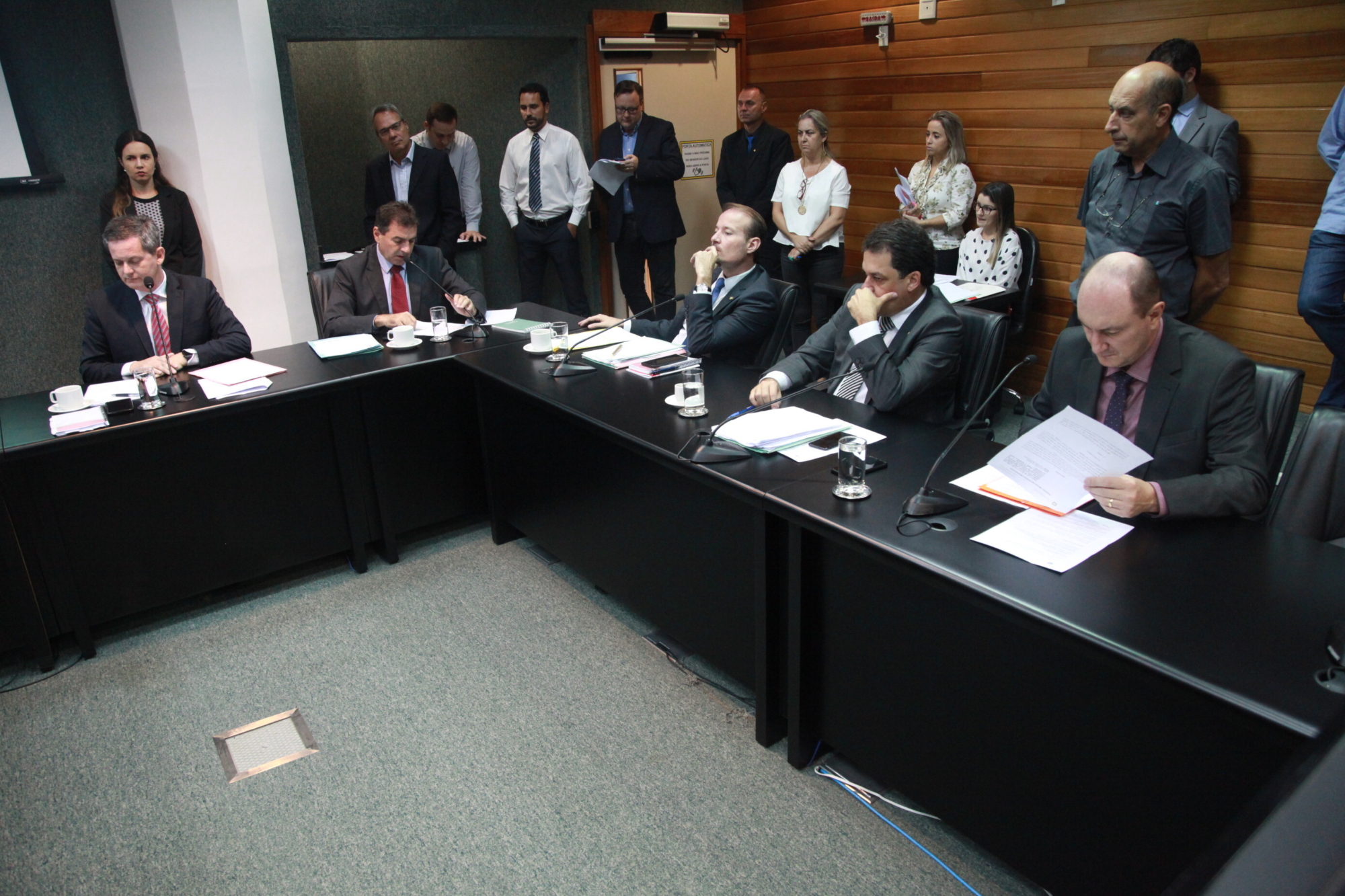 CCJ aprova admissibilidade de MP que altera cálculo do recurso da Saúde