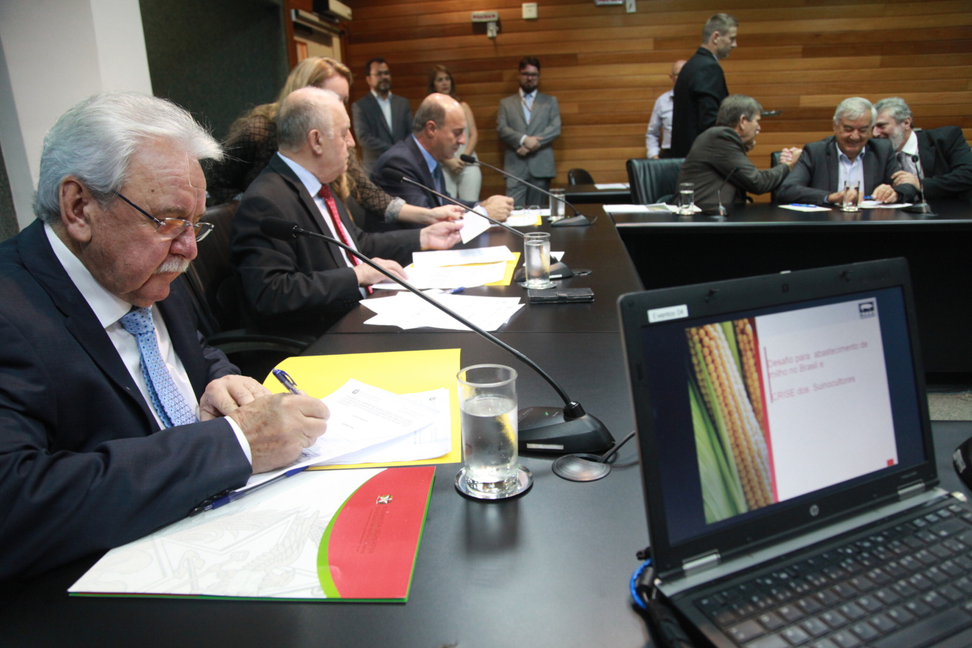 Comissão de Agricultura promove debate sobre abastecimento de milho
