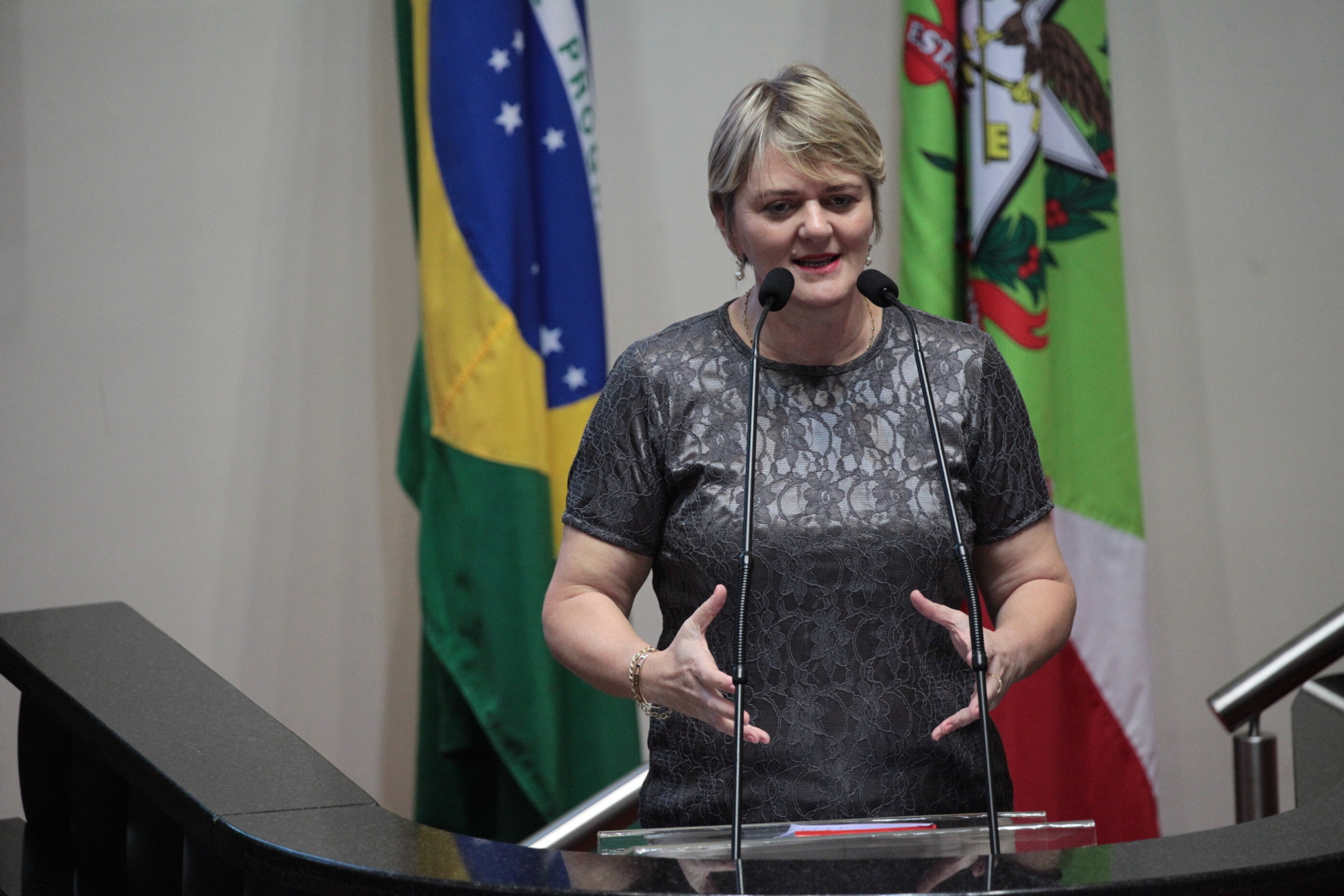 Luciane critica anúncio falacioso de recursos do Fundam a Itapiranga