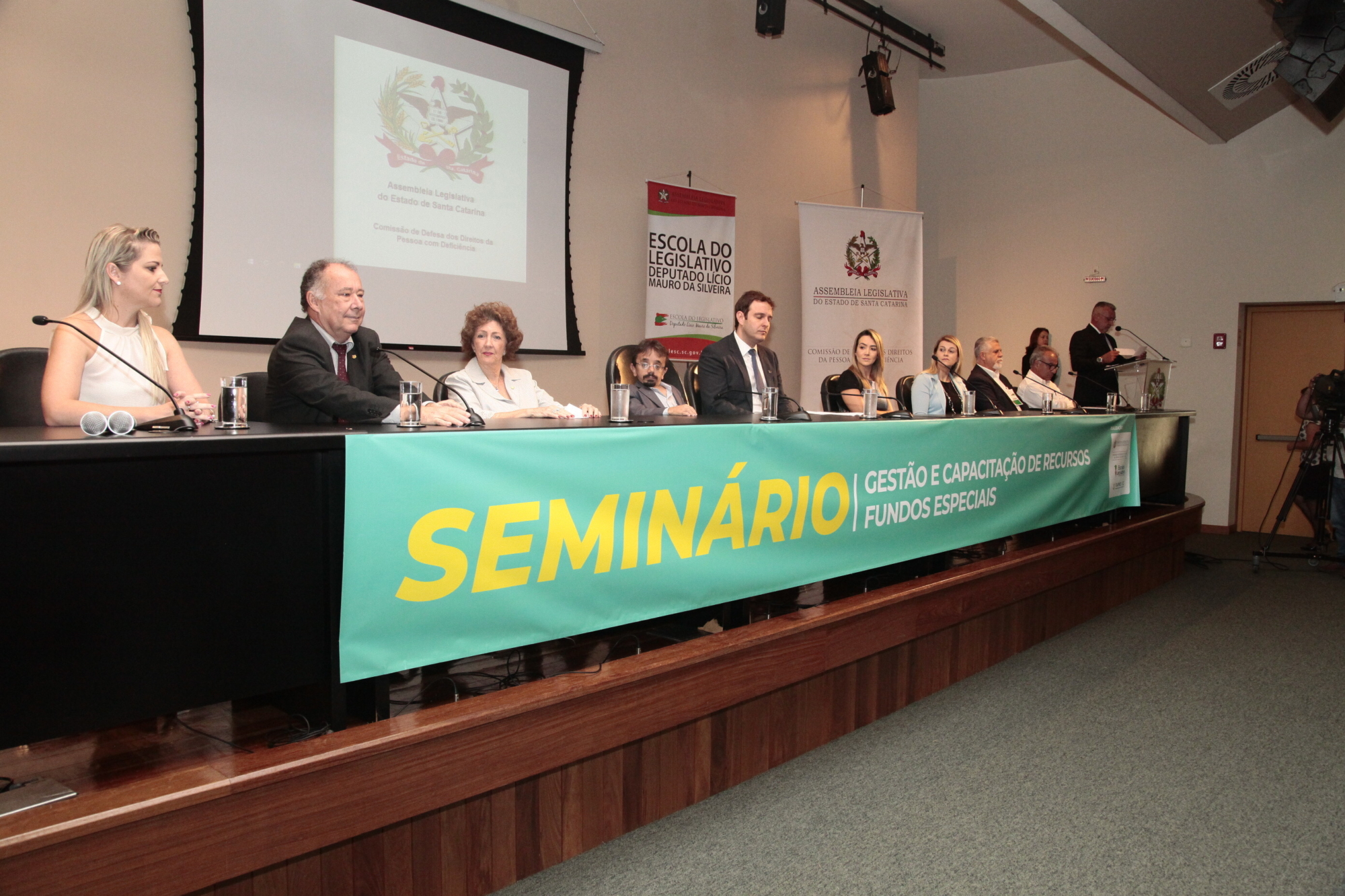 Seminário aborda gestão e captação de recursos para entidades sociais
