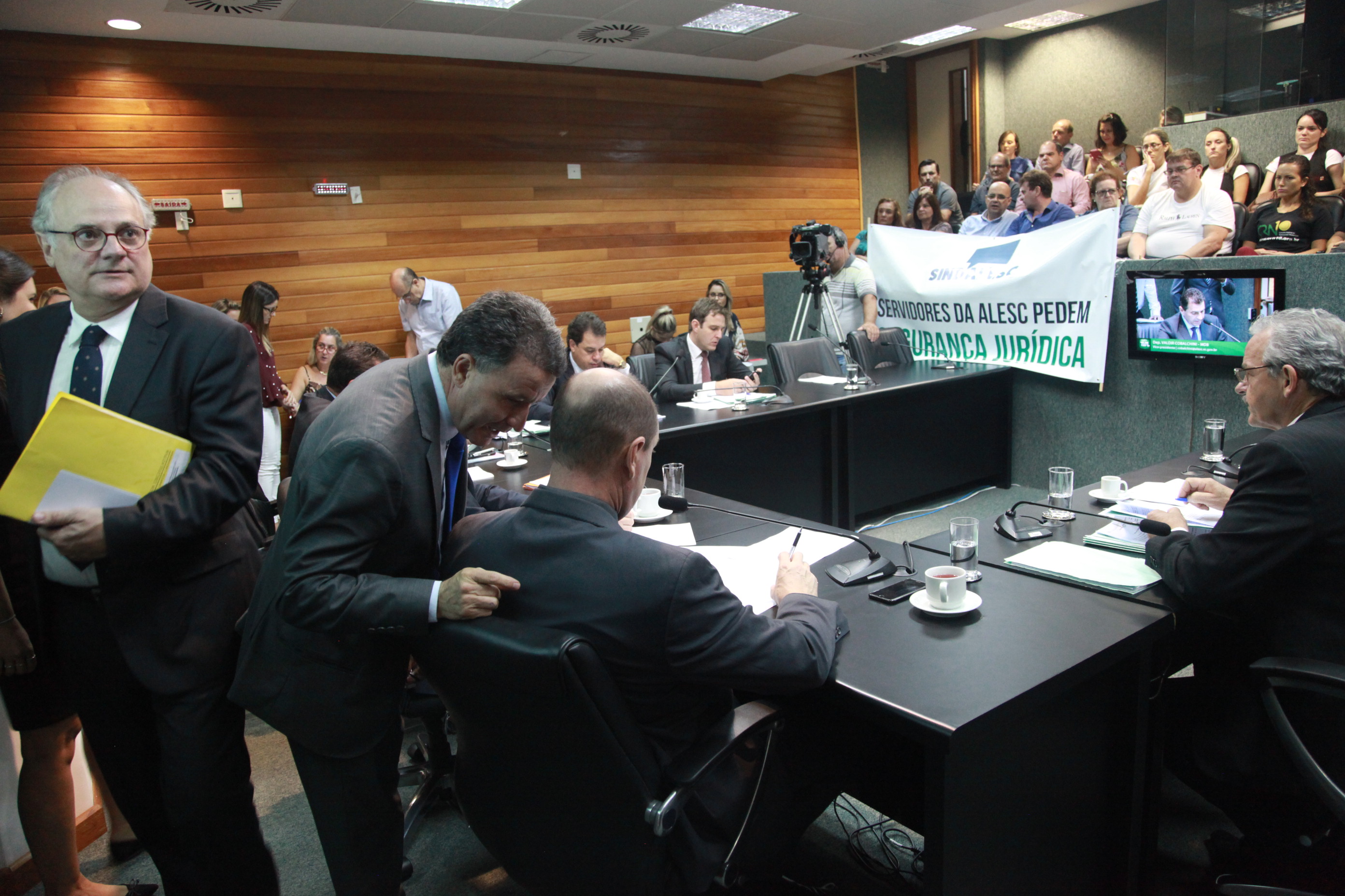 Comissão de Constituição e Justiça